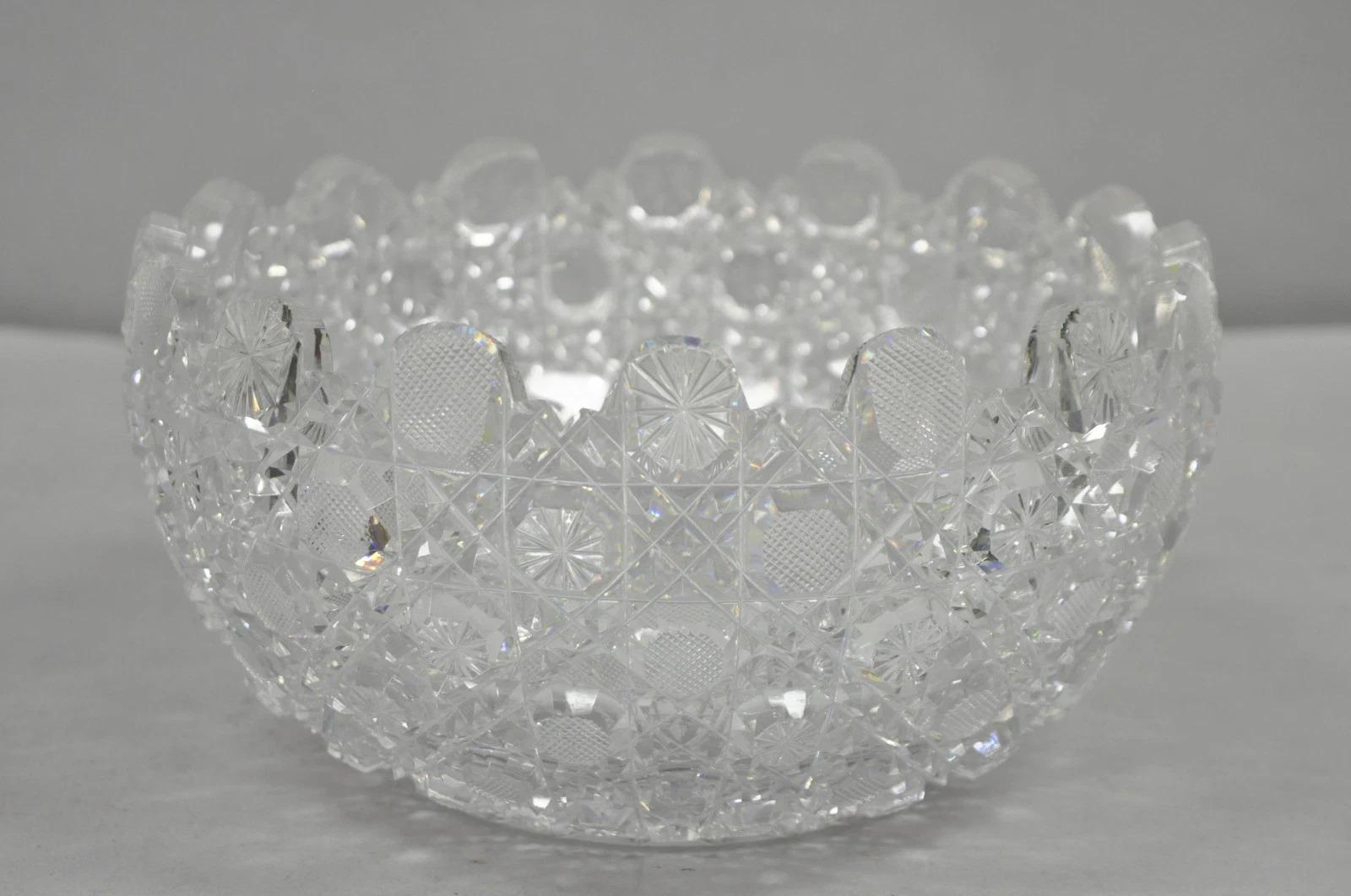 Antiguo cristal tallado brillante Victoriano Diente de sierra Pesado Frutero de caramelo de 10 pulgadas en venta 1