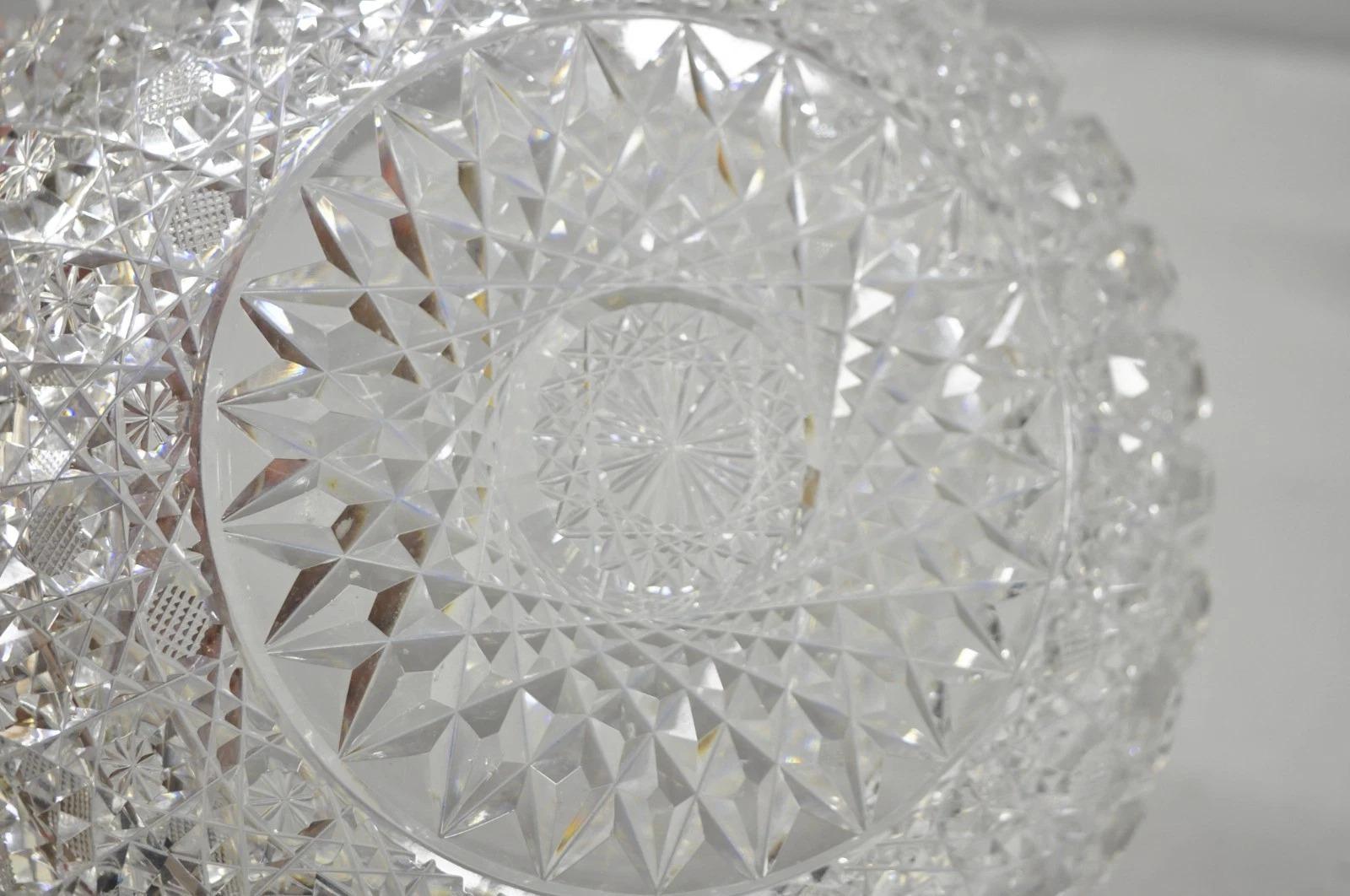 Antiguo cristal tallado brillante Victoriano Diente de sierra Pesado Frutero de caramelo de 10 pulgadas en venta 2