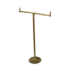 Antique Porte-serviettes colonial britannique en bronze sur pied:: fabriqué en Angleterre