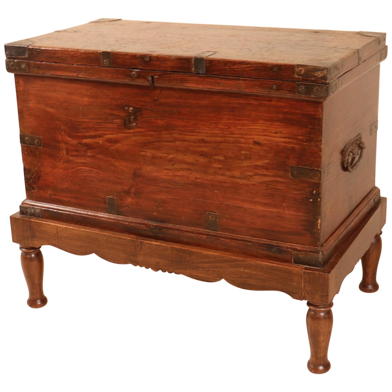 Blanket Chests Antique 115 For Sale on 1stDibs