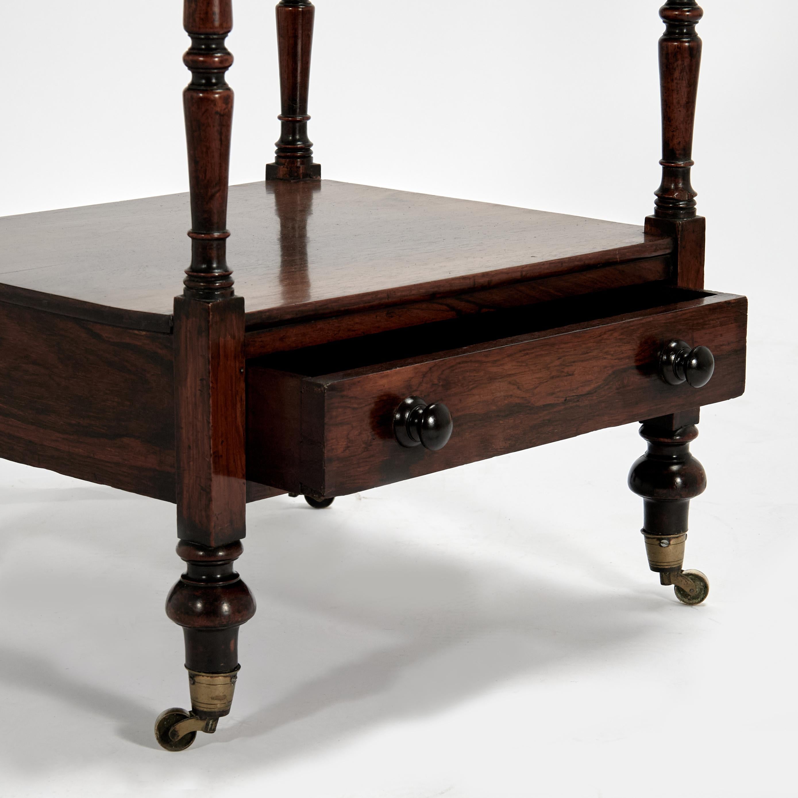 Antique British Colonial, quattro piani di appoggio o di sostegno in vendita 2