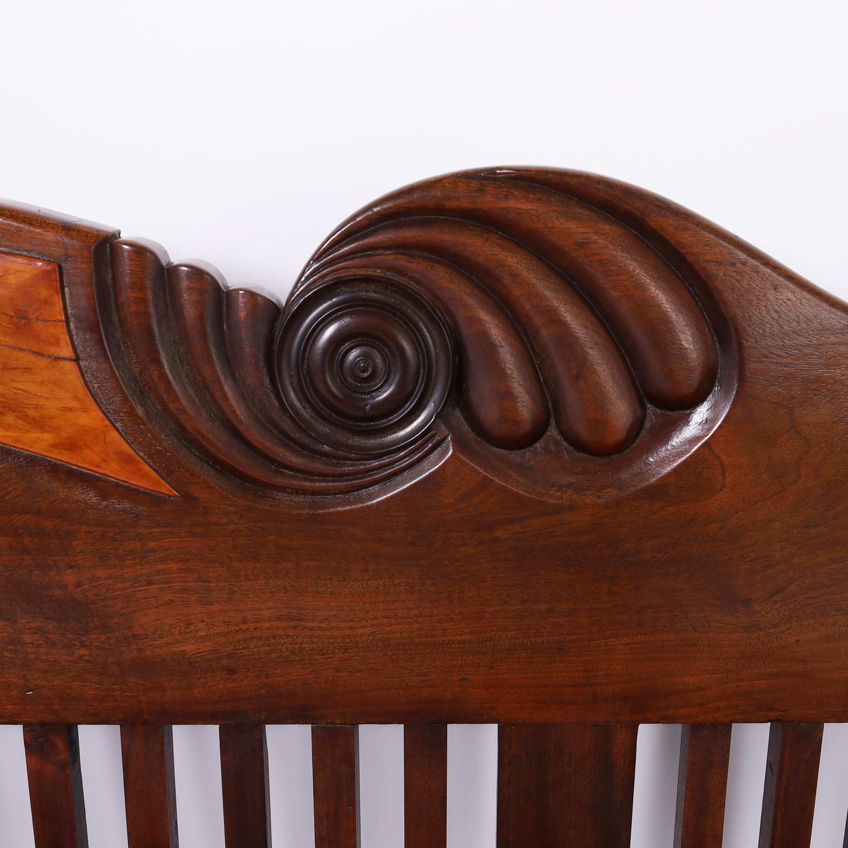Antique British Colonial Settee o divano In condizioni buone in vendita a Palm Beach, FL