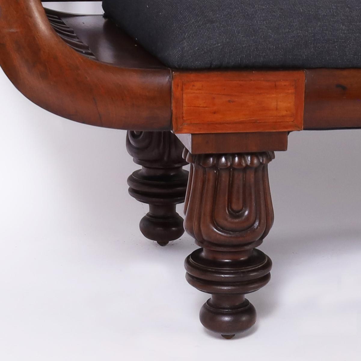 Antique British Colonial Settee o divano in vendita 1