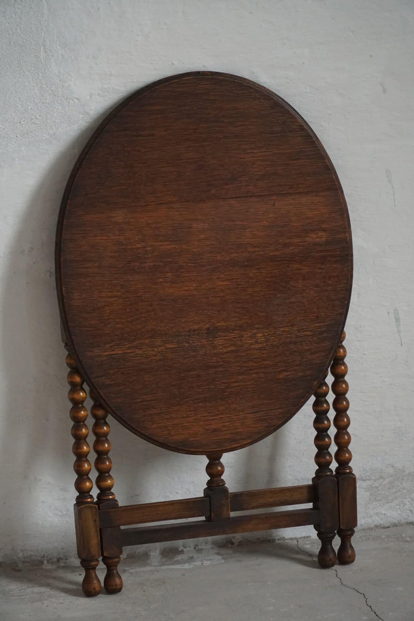 Oak Antique British Folding Side Table with Bobbin Legs, Early 20th Century