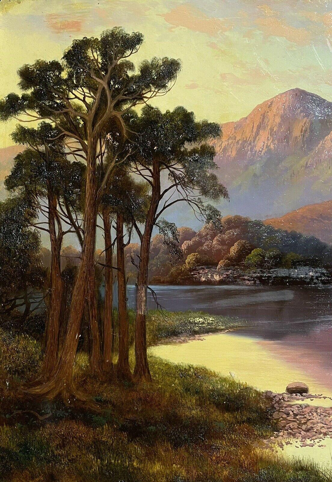 Scène du Loch Highland au coucher du soleil, belle eau en Tranquil, peinture à l'huile ancienne - Victorien Painting par Antique British