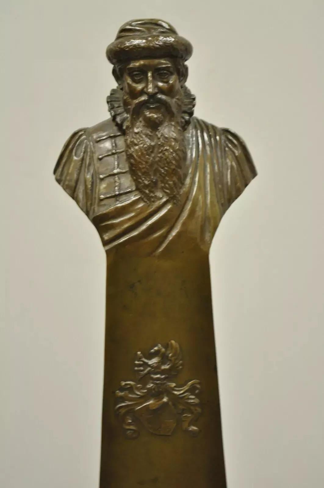 Élisabéthain Buste élisabéthain d'antiquités en bronze et marbre de 23 pouces par Arthur Konn, vers 1920 en vente