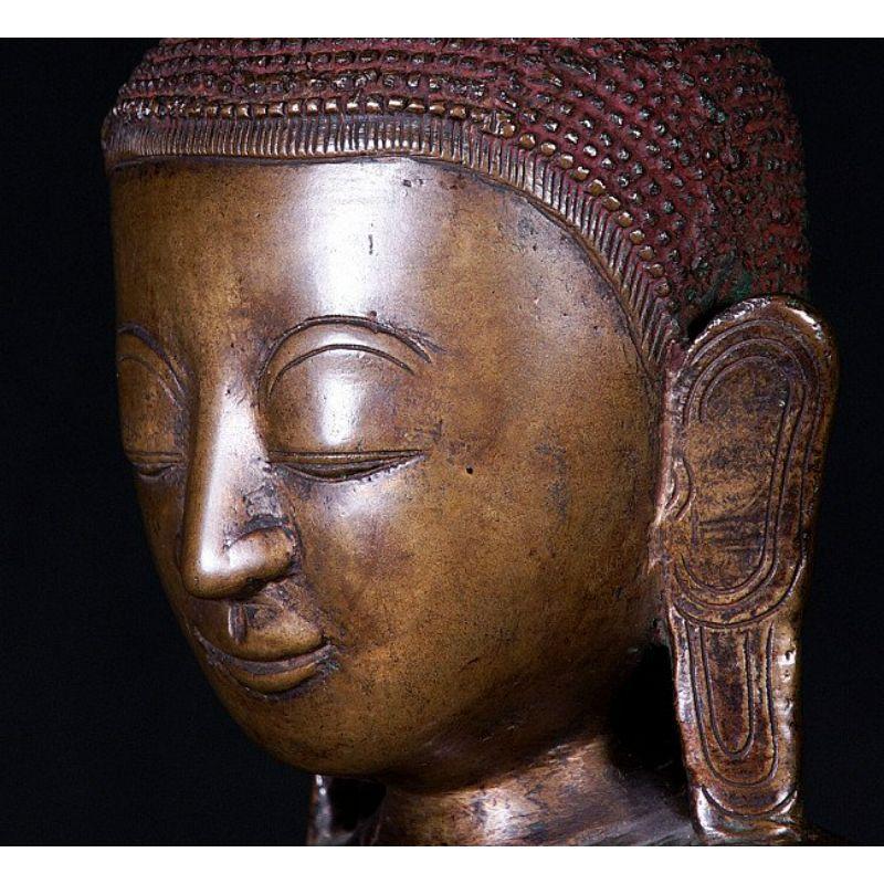 statue de Bouddha Ava en bronze ancien de Birmanie en vente 5