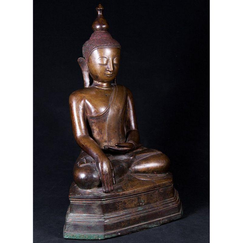18th Century Antique Bronze Ava Buddha Statue from, Burma For Sale