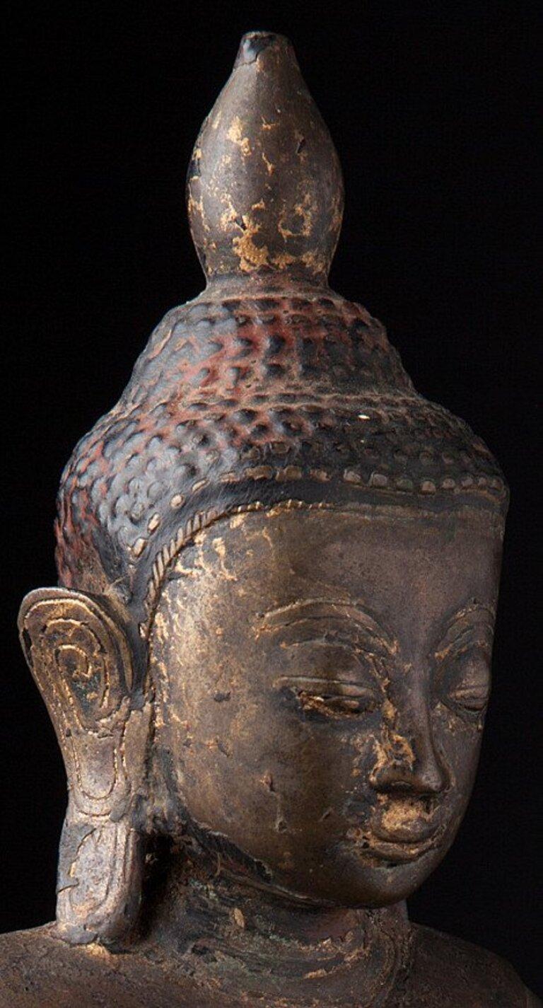 Antique Bronze Ava Buddha Statue from Burma For Sale 8