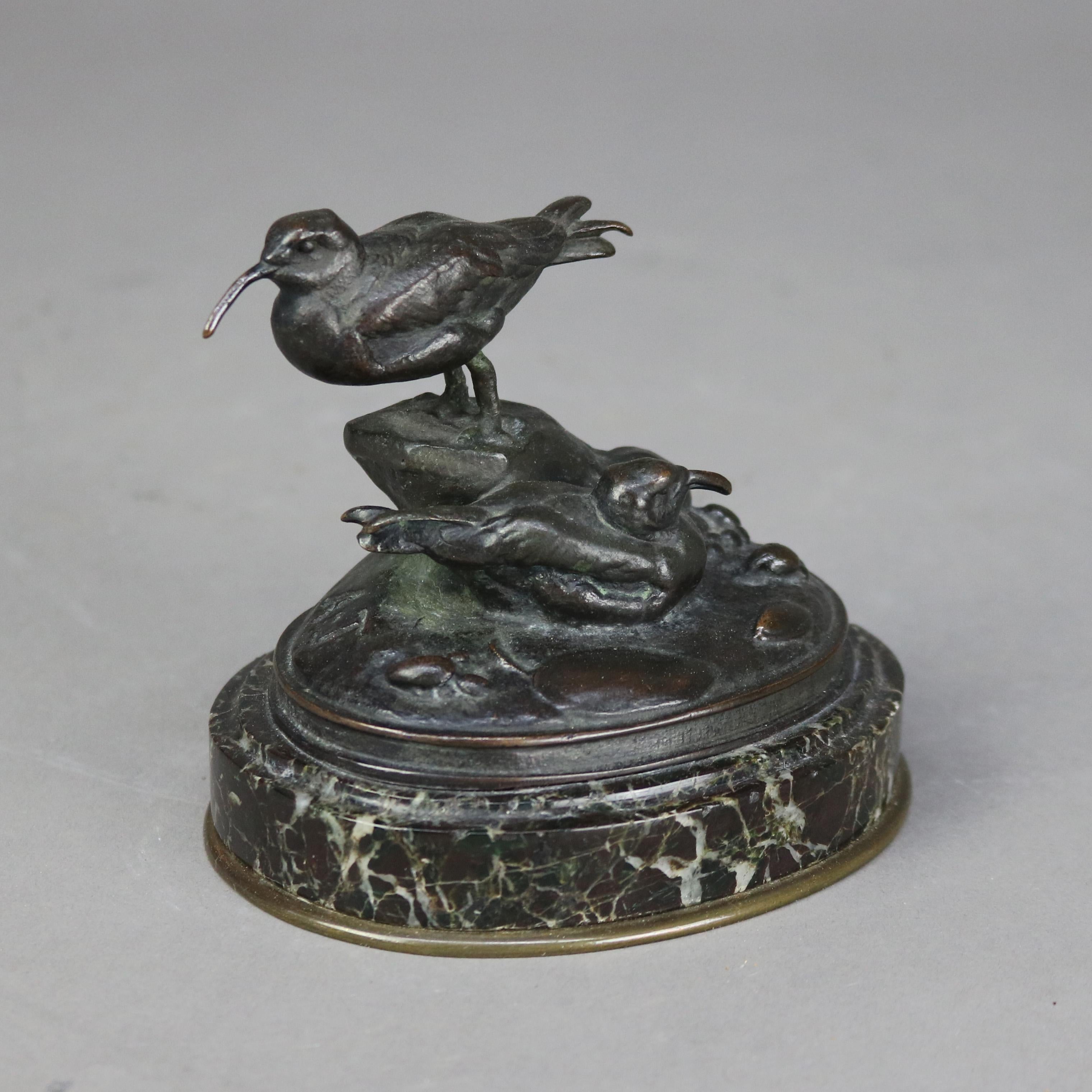 Ancienne sculpture de groupe d'oiseaux en bronze sur socle en marbre signée A. J. C1900 Bon état - En vente à Big Flats, NY