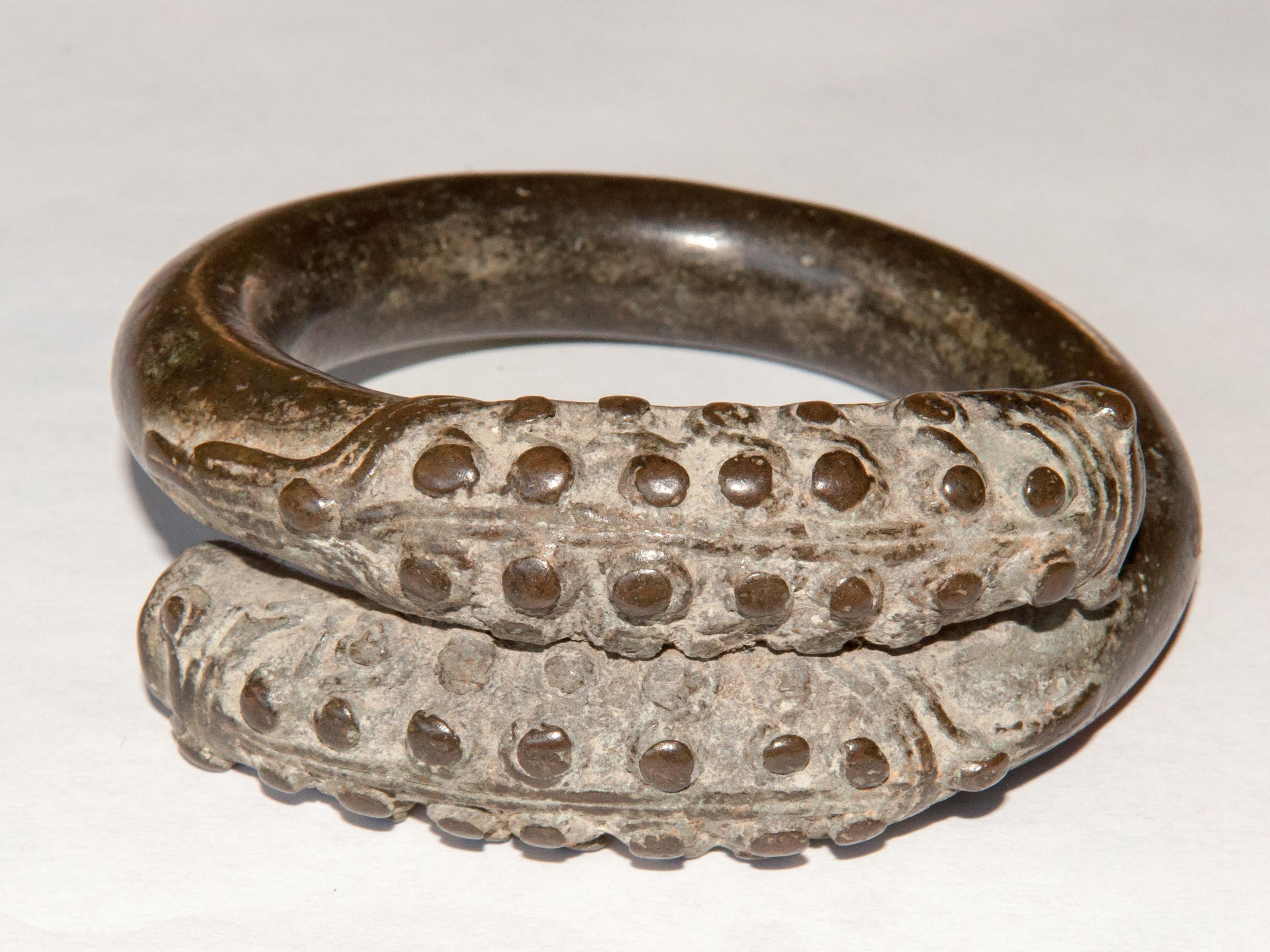 Hand-Crafted Antique Bronze Bracelet from Laos with a Naga or Serpent Motif, 18th Century