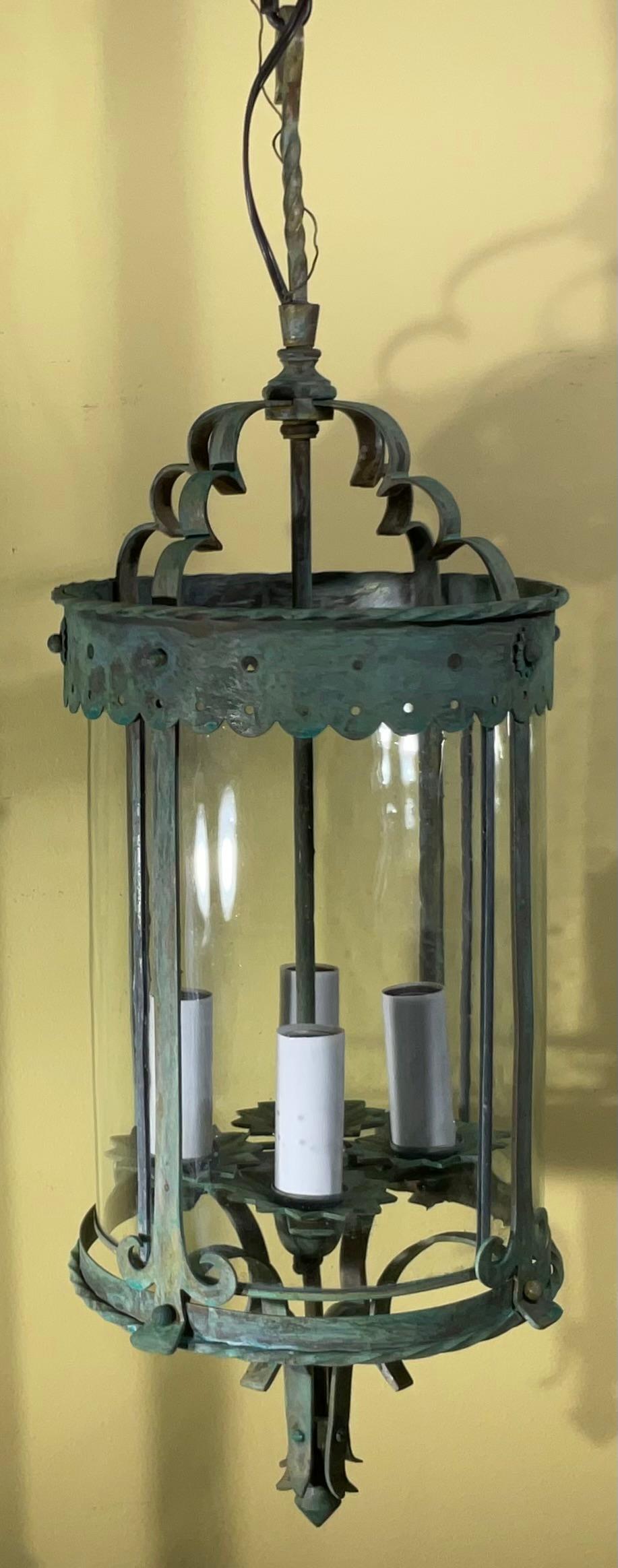 Farol Colgante de Bronce y Latón Antiguos - Época Meisner / Estilo Arts & Crafts Estadounidense en venta