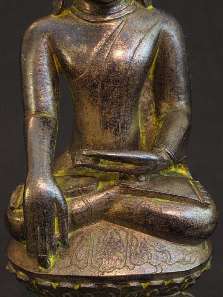 Antiker Bronze-Buddha aus Birma  Original-Buddhas im Angebot 5