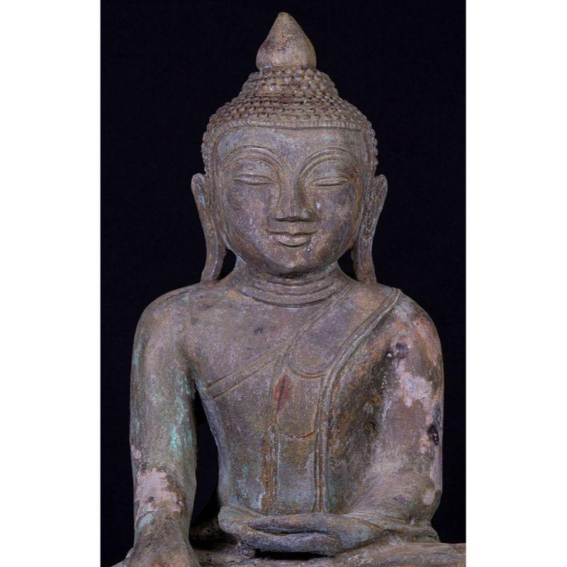 Antique Bronze Buddha Statue from Burma For Sale 2