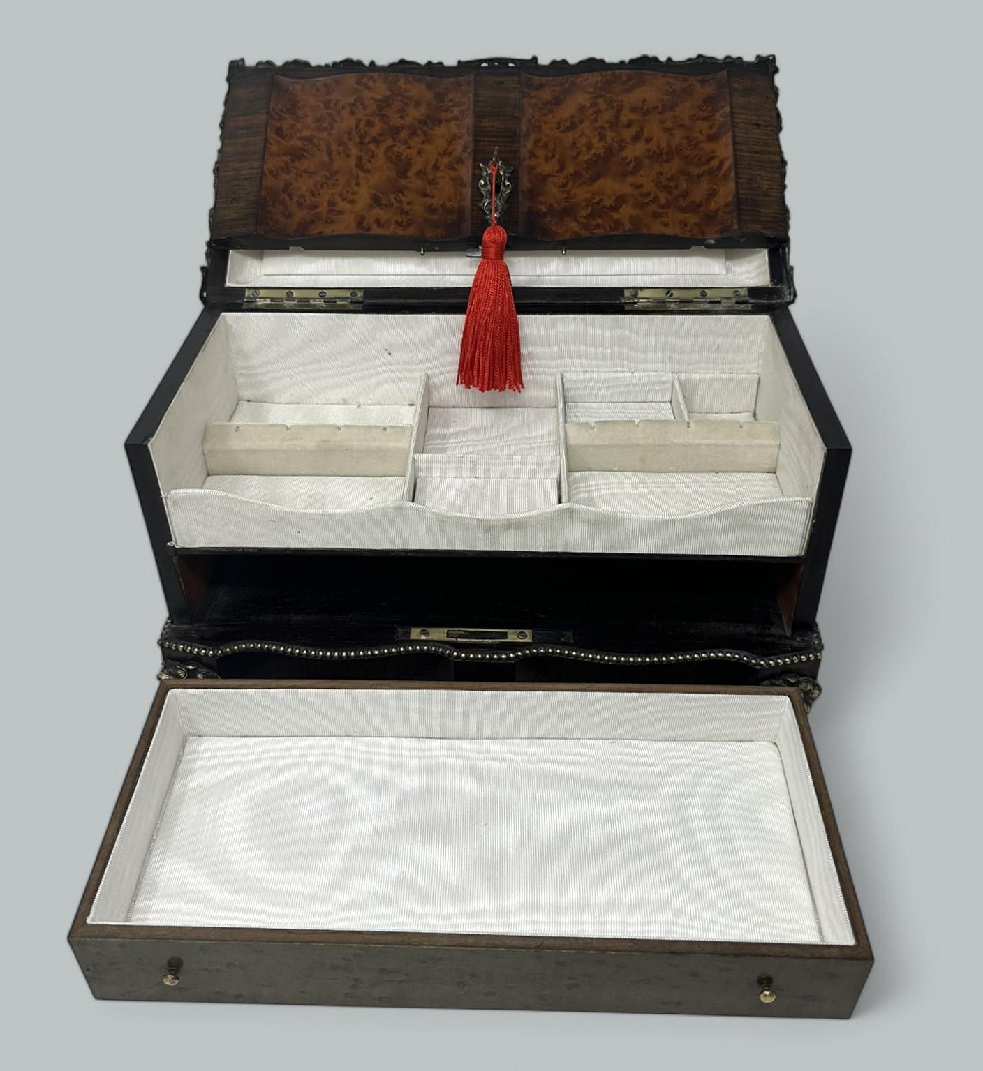 XIX secolo Antique Bronze Burl Walnut French Jewelry Sewing Casket Silk Lined Interior 19C in vendita