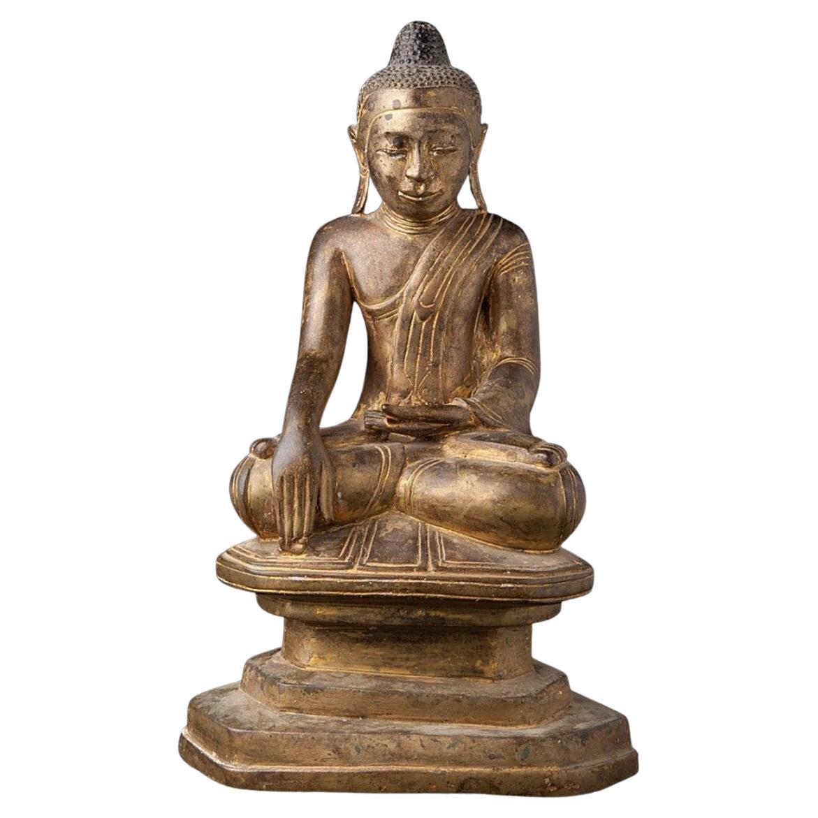 Antique bronze Burmese Buddha statue from Burma  Original Buddhas For Sale