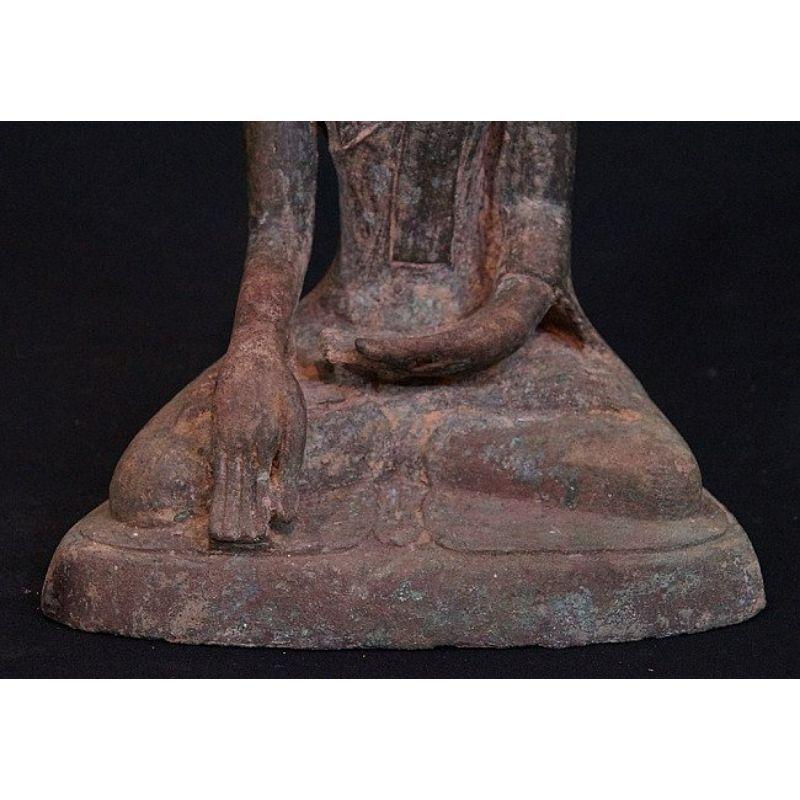 Antique Bronze Burmese Inwa Buddha from Burma For Sale 8