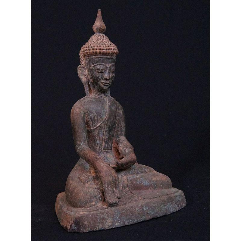 Antique Bronze Burmese Inwa Buddha from Burma For Sale 2