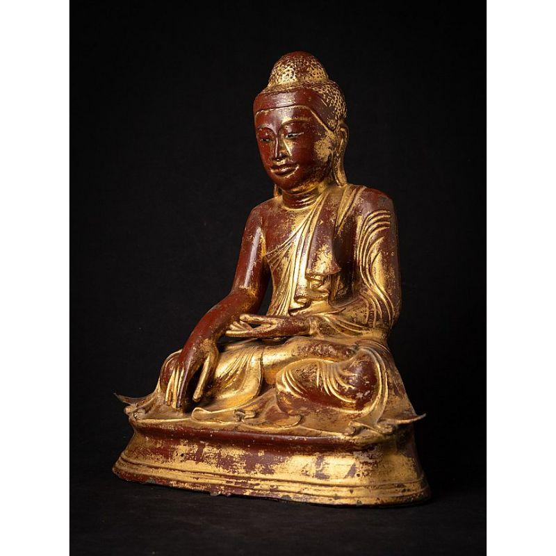 XIXe siècle Ancienne statue de Bouddha birman Mandalay en bronze, de Birmanie en vente