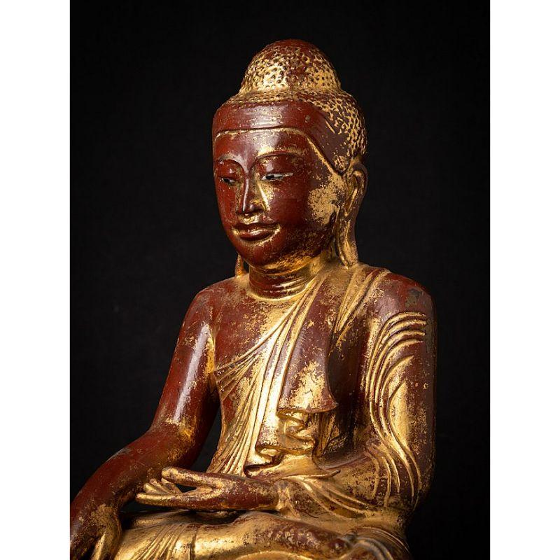 Antique Bronze Burmese Mandalay Buddha Statue from Burma For Sale 1