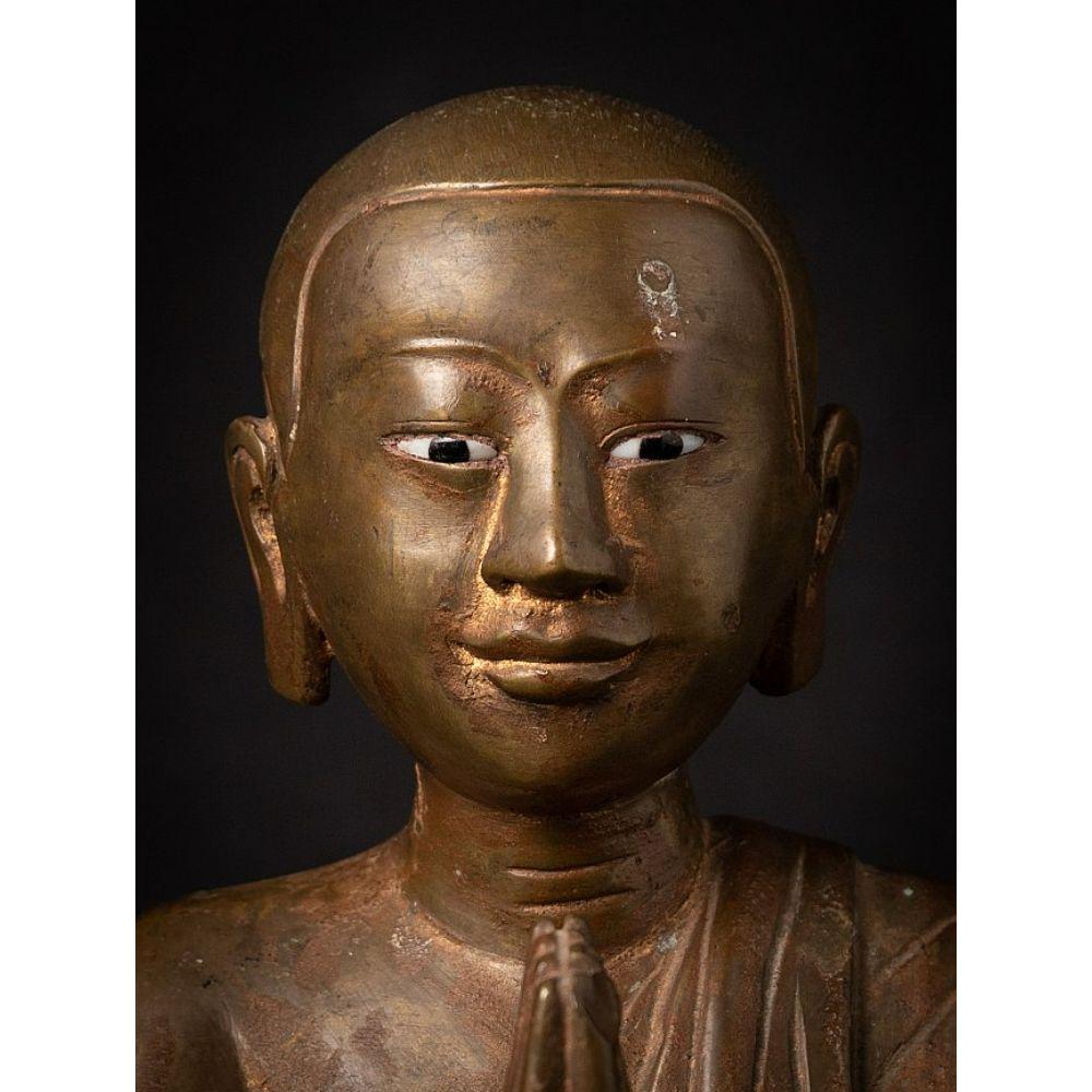 Antique bronze Burmese Monk statue from Burma For Sale 5
