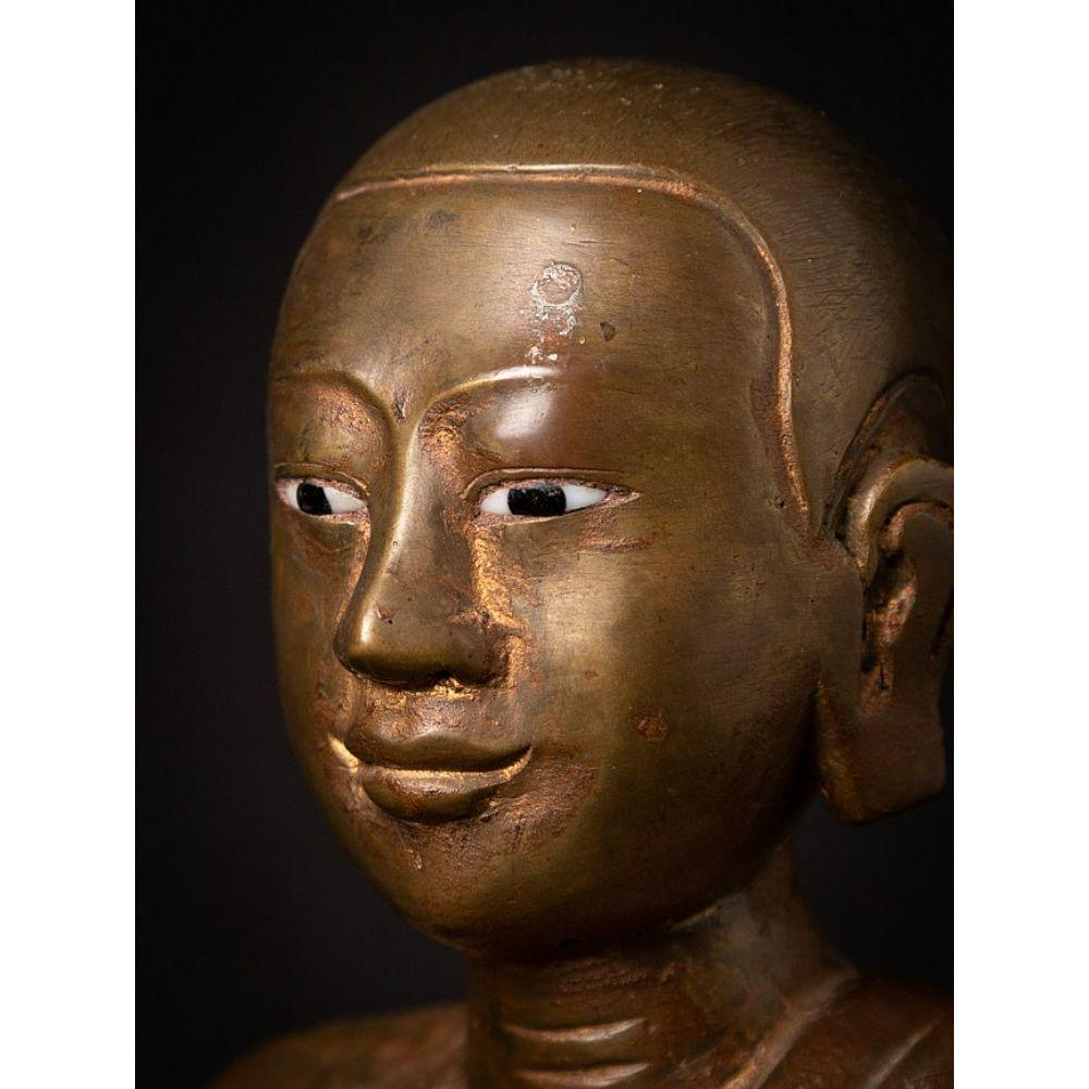 Antique bronze Burmese Monk statue from Burma For Sale 10