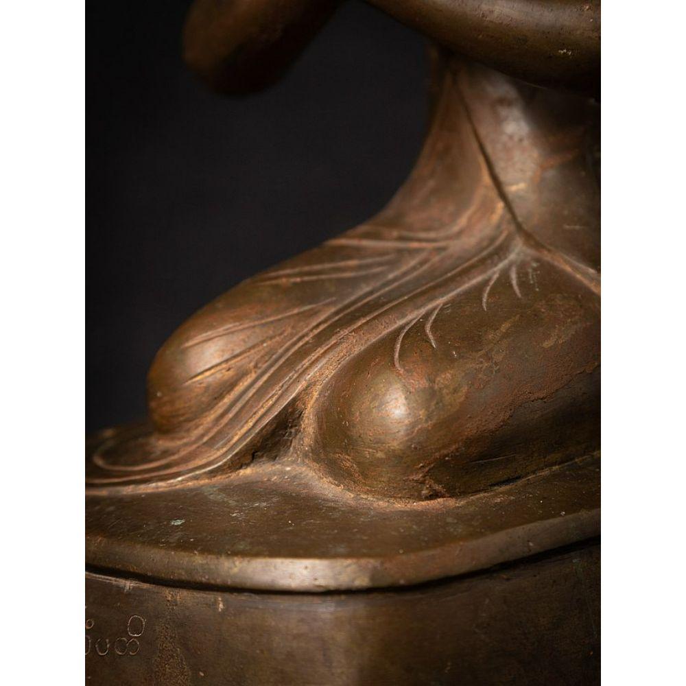 Antique bronze Burmese Monk statue from Burma For Sale 13