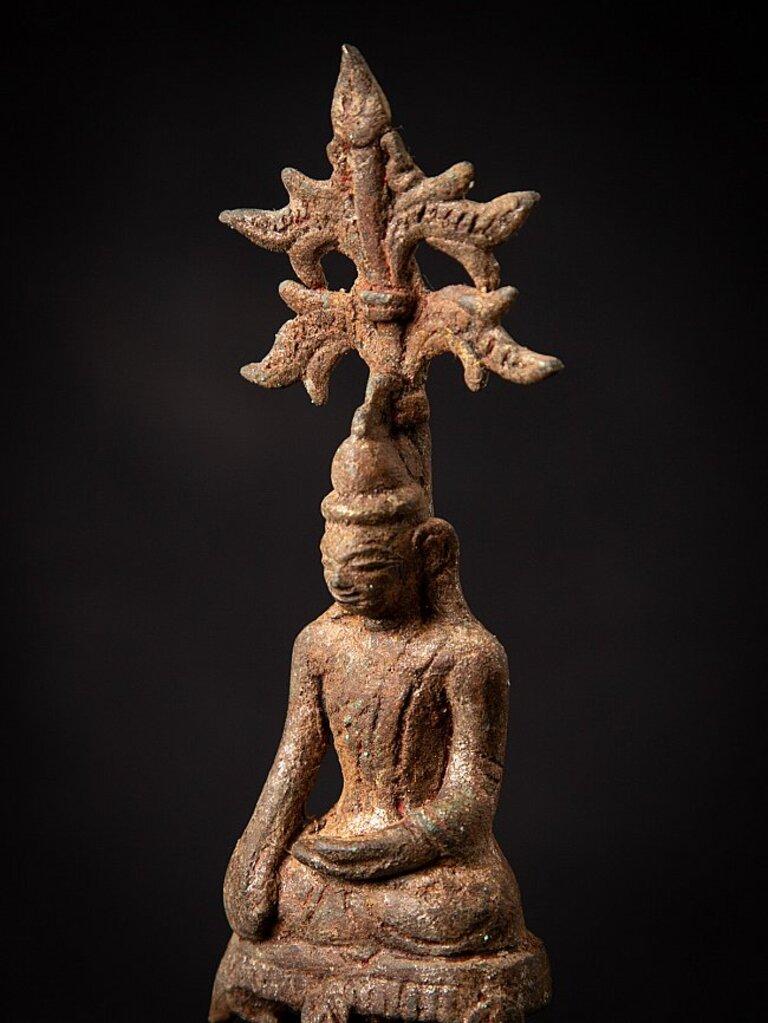 Antique Bronze Burmese Shan Buddha from Burma For Sale 8