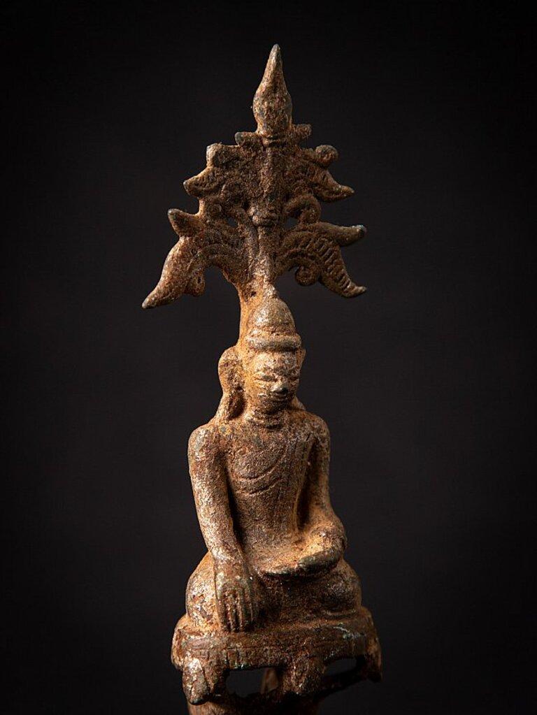 Bouddha birman Shan ancien en bronze de Birmanie en vente 2
