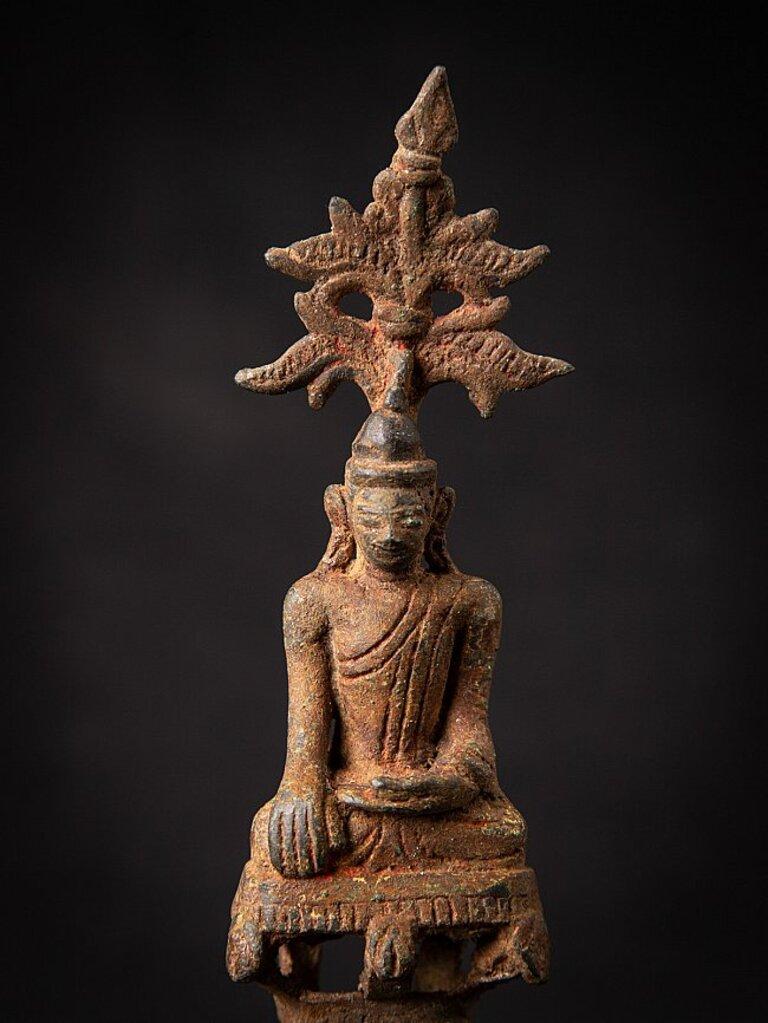 Antique Bronze Burmese Shan Buddha from Burma For Sale 4