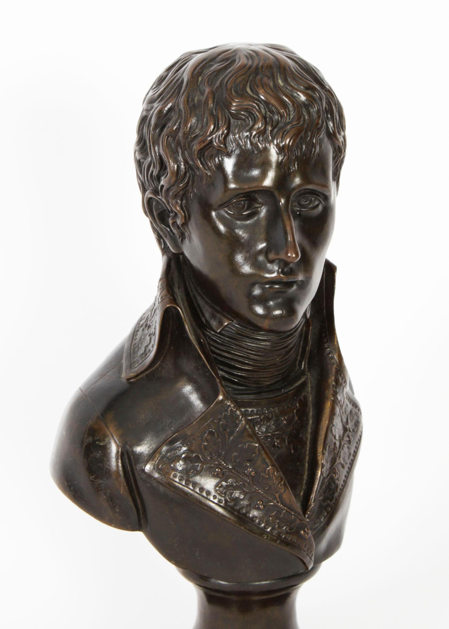 Antique Bronze Bust Napoleon Bonaparte as First Consul 19th Century For Sale 1