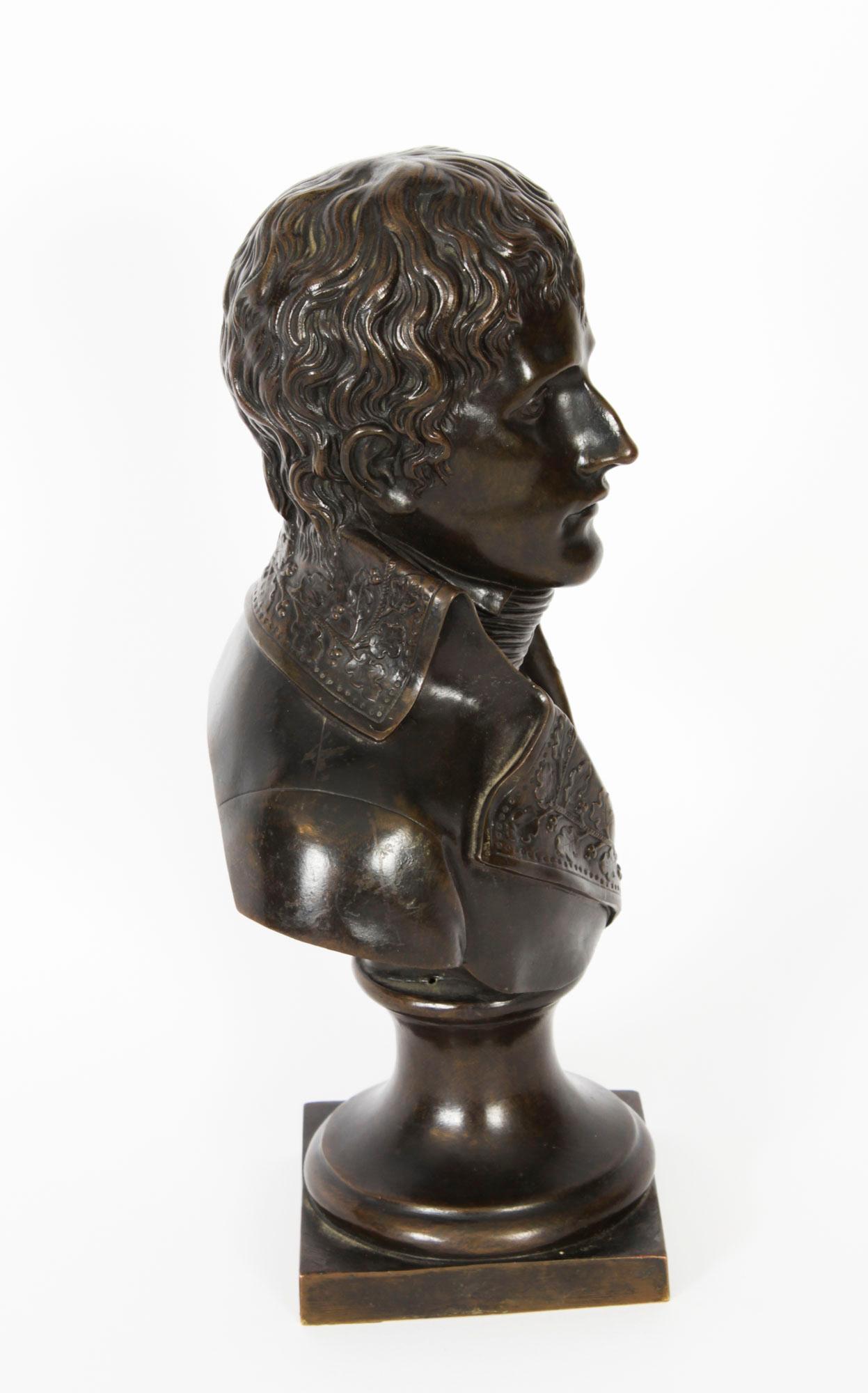 Antique Bronze Bust Napoleon Bonaparte as First Consul 19th Century For Sale 3