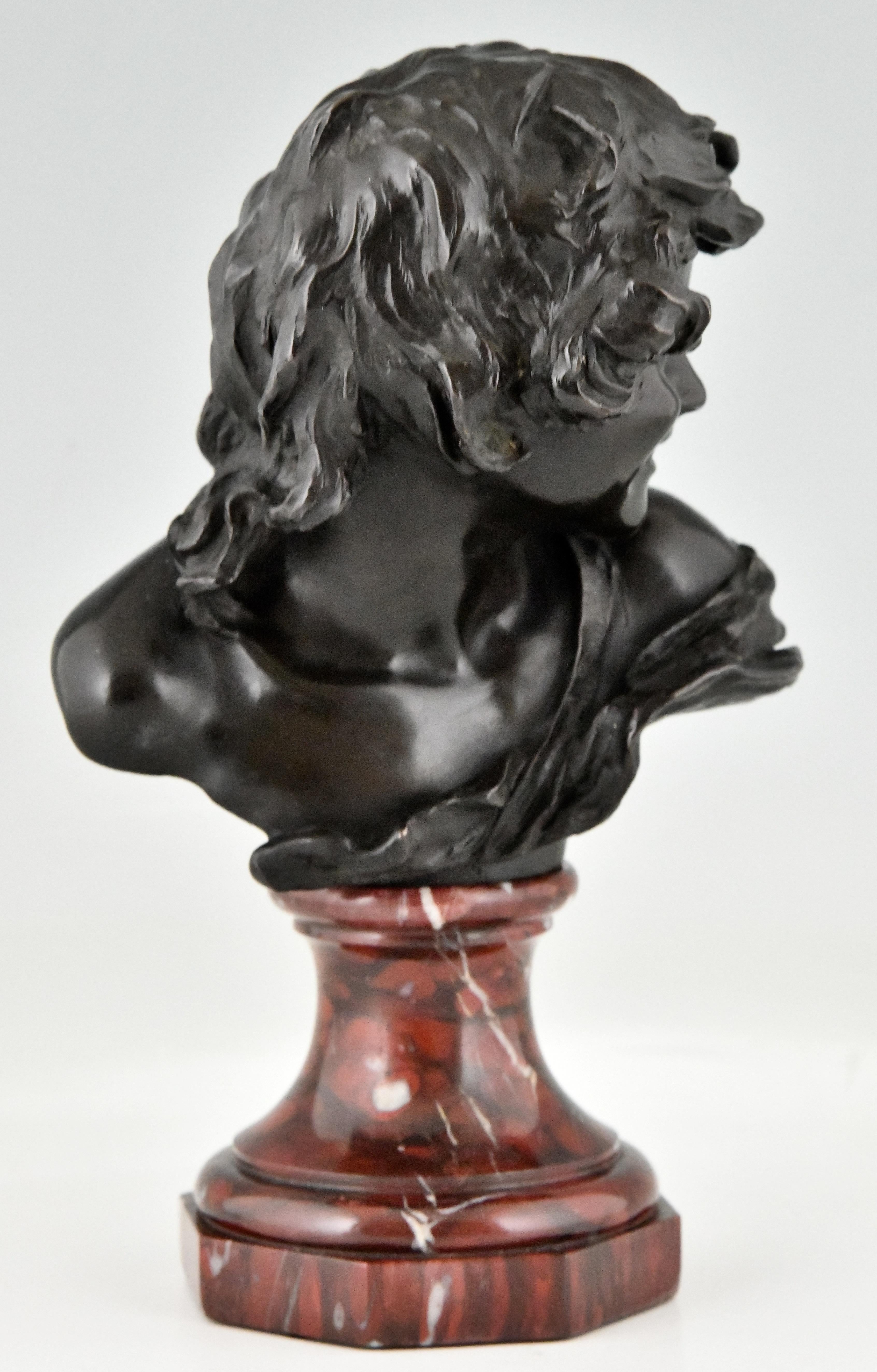 Antique Bronze Bust of a Smiling Child by Injalbert Foundry Mark Siot France 190 In Good Condition For Sale In Antwerp, BE