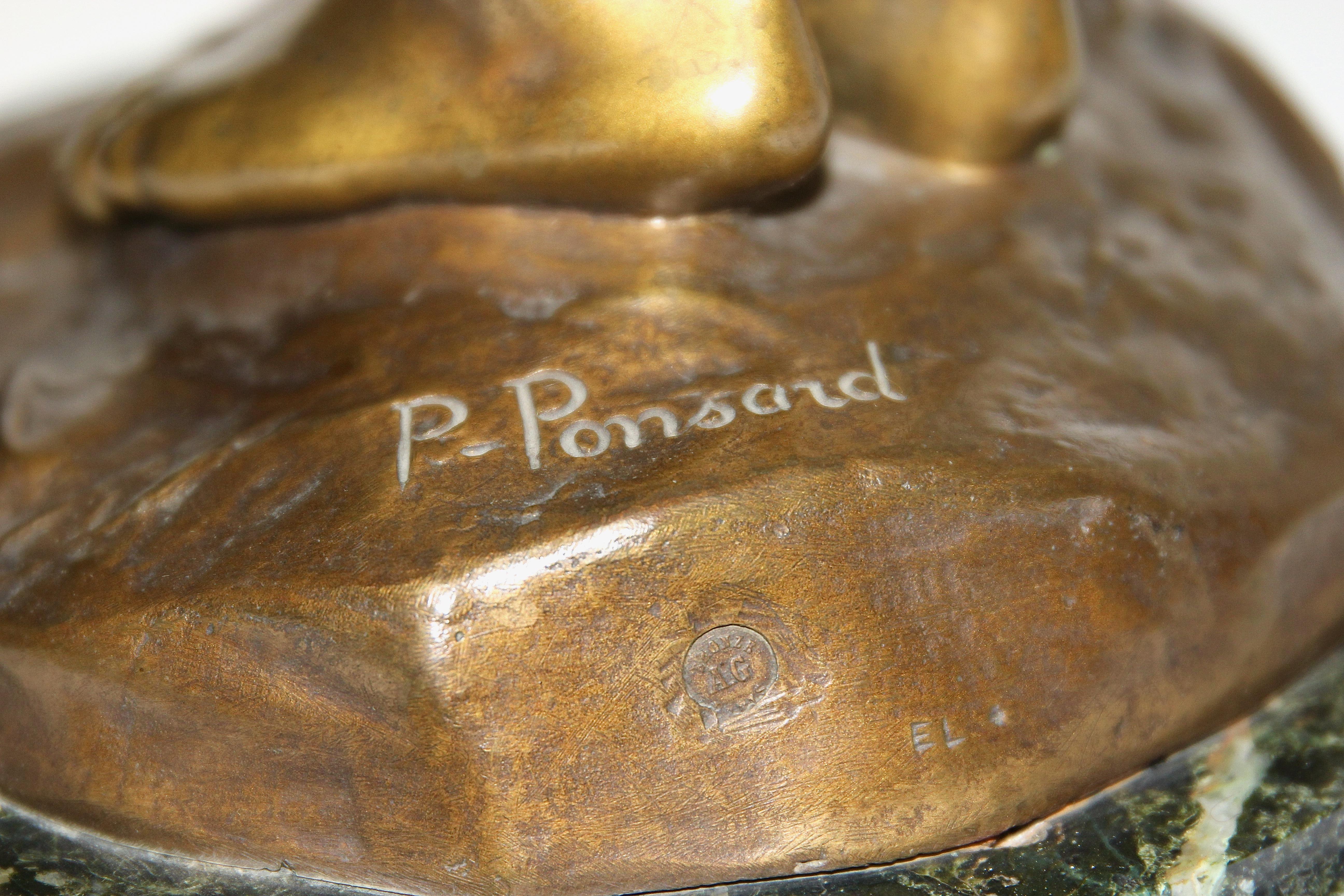 Sculpture d'enfants nus en bronze ancien avec raisins, d'après Paul Ponsard en vente 6