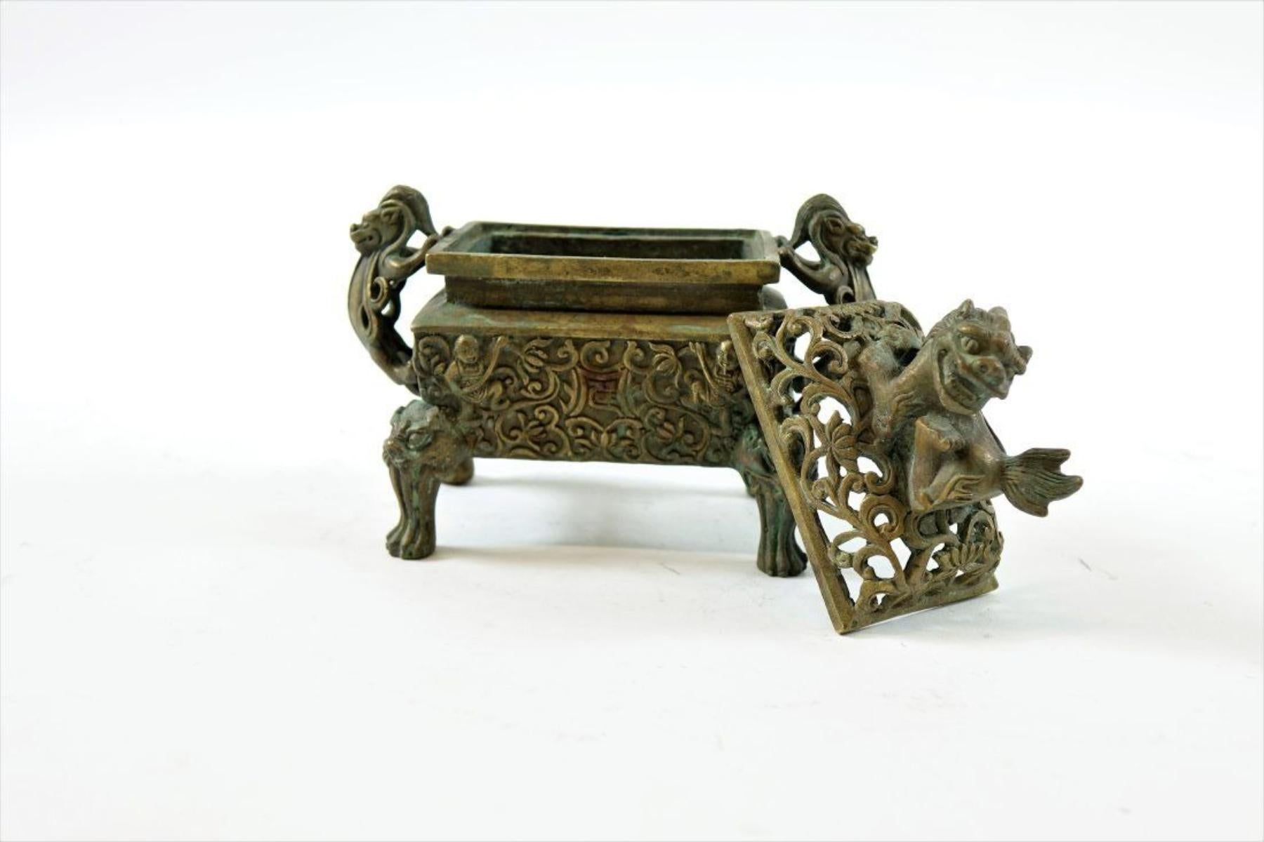 18th Century and Earlier Antique Bronze Chinese Foo Lion Incense Burner - Marked Ming Dynasty For Sale