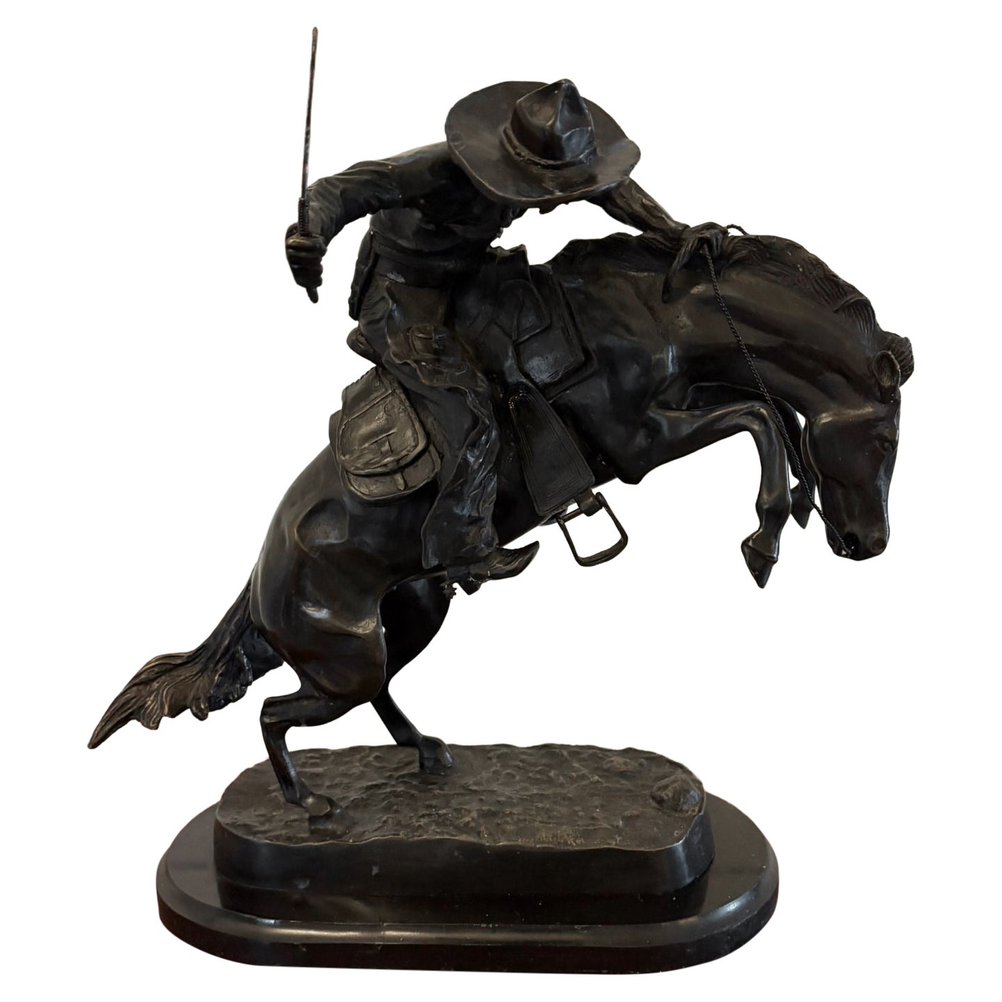 What is contemporary sculpture?