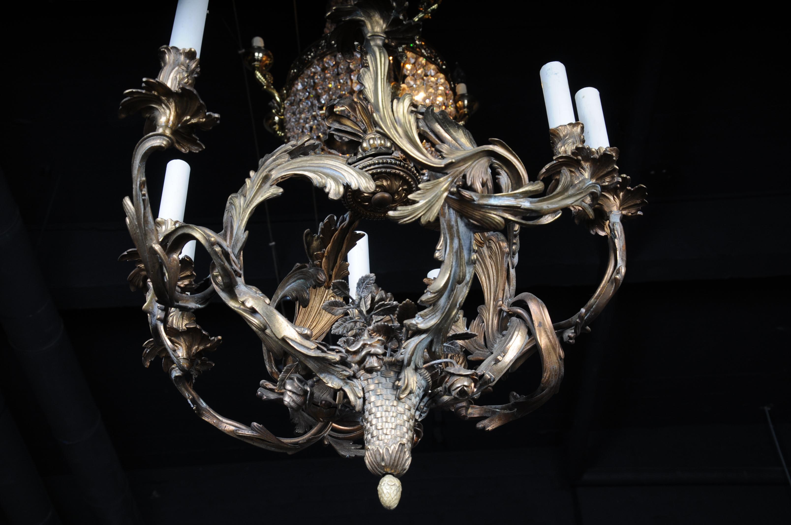 Chandelier couronne / lustre rococo en bronze ancien, vers 1900 en vente 12