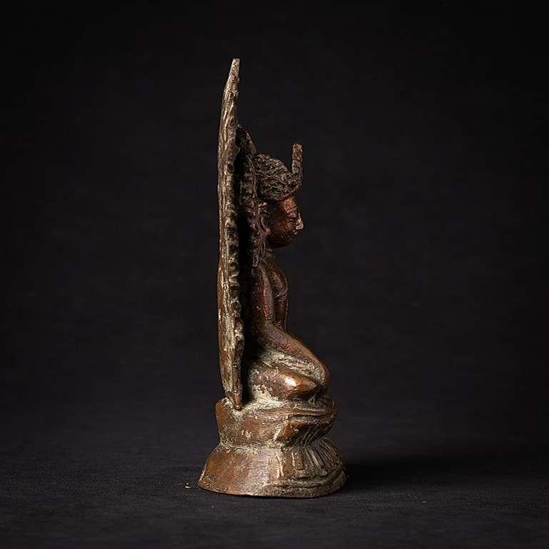 Bronze Bouddha Arakan ancien couronné en bronze de Birmanie en vente