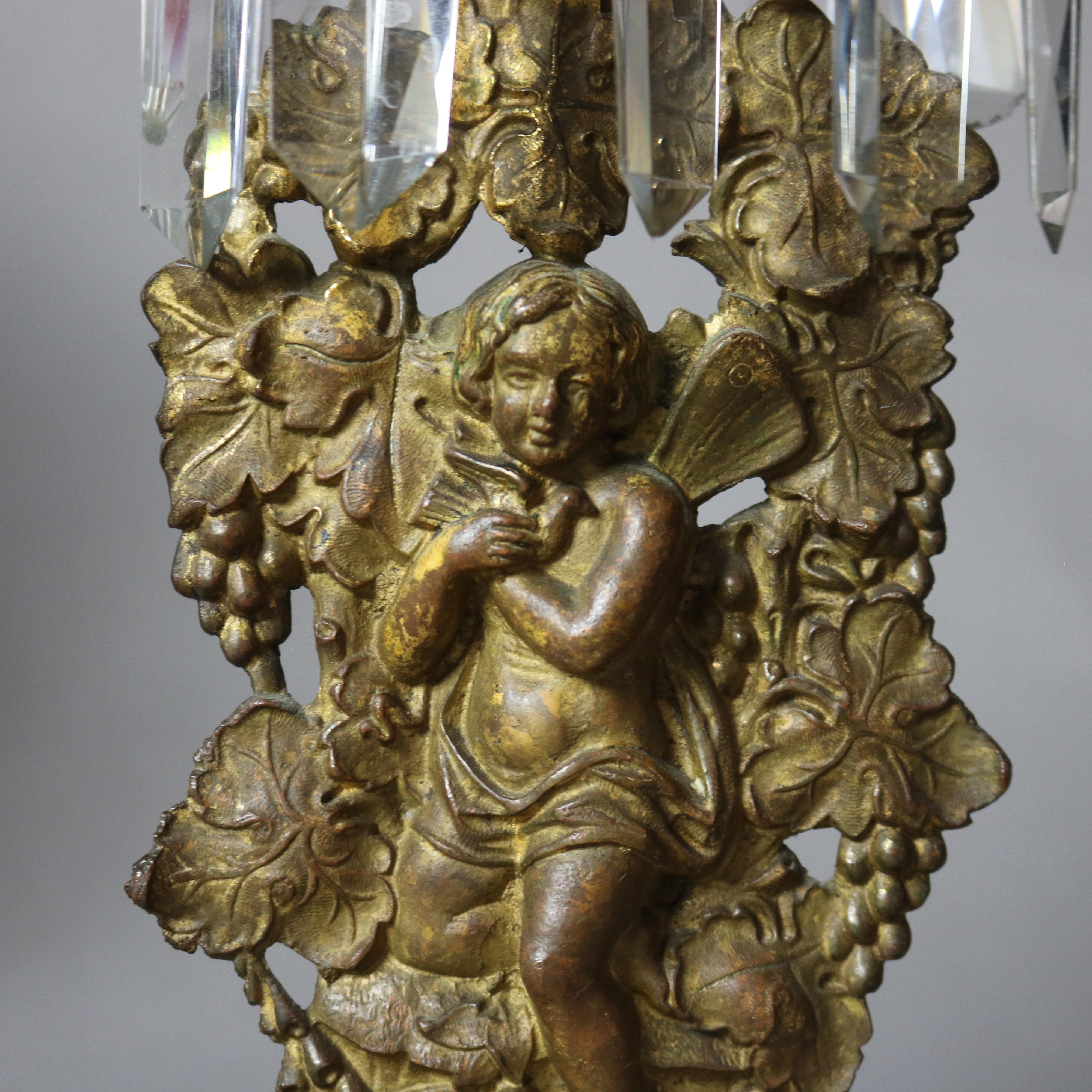 Antiguo Juego de Girándulas Figurales de Bronce, Cristal y Mármol con Querubines C1890 en venta 3