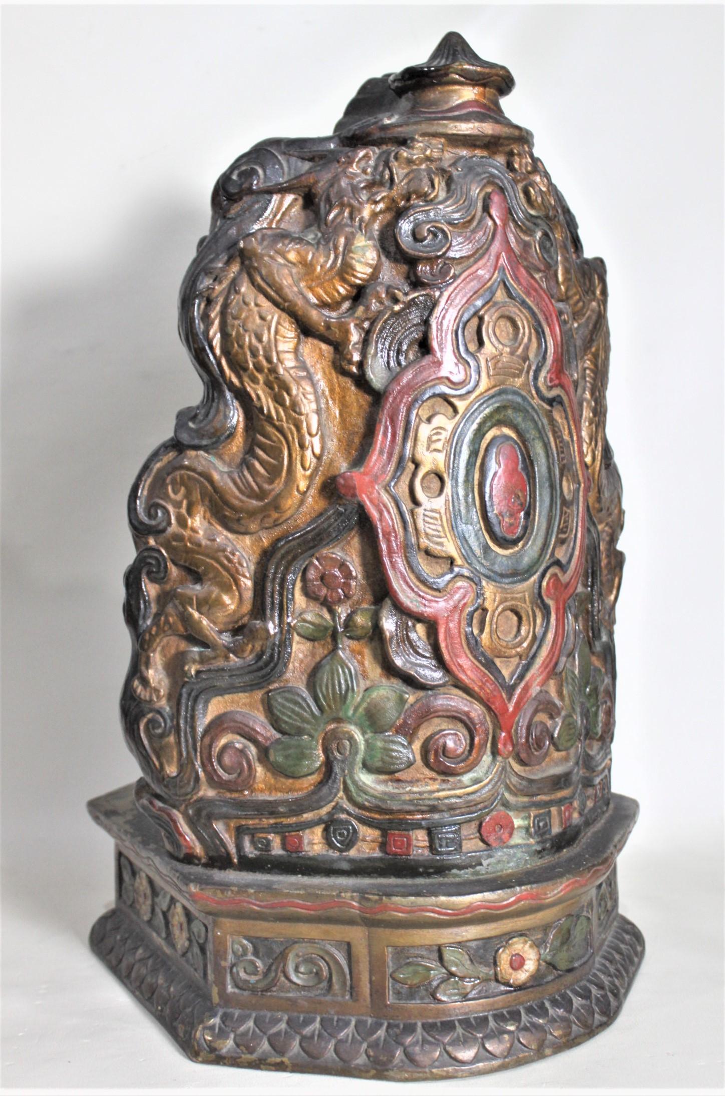 Antike, bronze lackierte und polychrom bemalte Buddha-Skulptur mit Sockelständer im Angebot 4