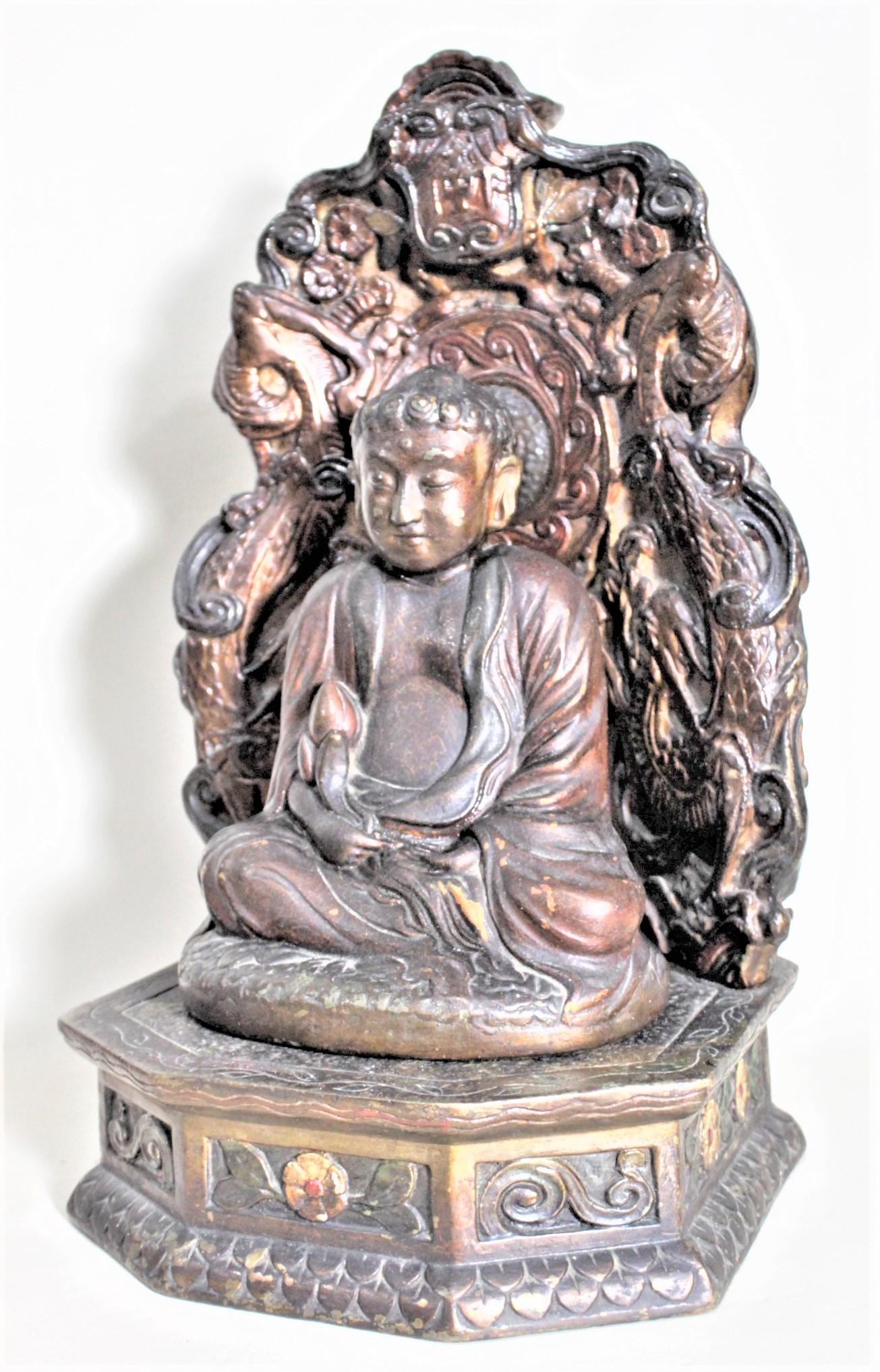 Antike, bronze lackierte und polychrom bemalte Buddha-Skulptur mit Sockelständer (Bronziert) im Angebot