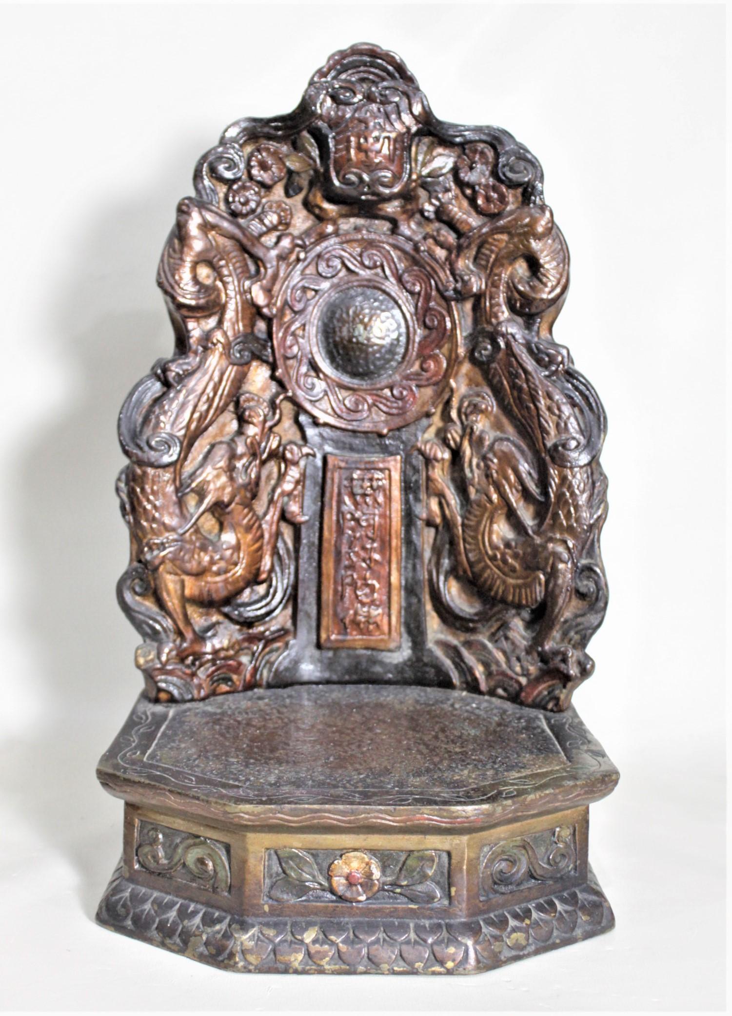 Antike, bronze lackierte und polychrom bemalte Buddha-Skulptur mit Sockelständer im Angebot 1
