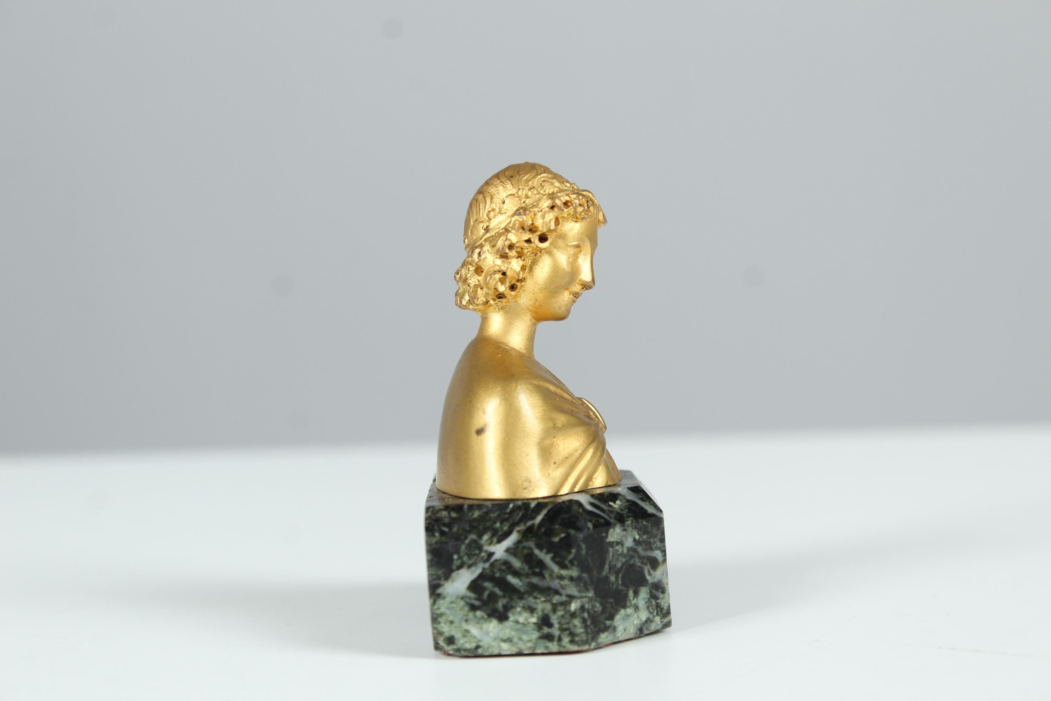 Antique Bronze Doré Miniature Bust, Smile of Reims Angel, Signed, Gilded, 1870s In Good Condition For Sale In Greven, DE