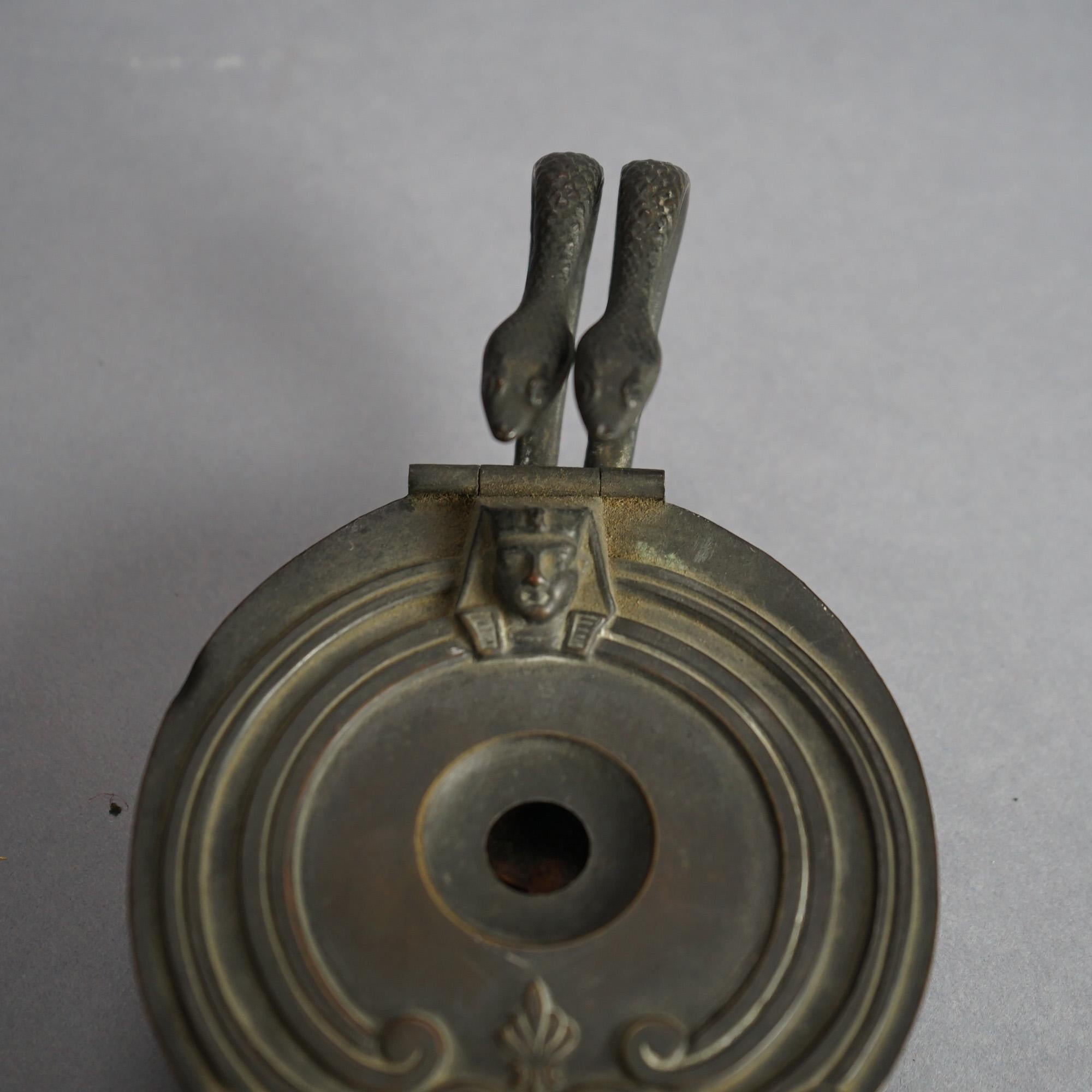 Lampe à doigt néo-égyptienne ancienne en bronze, c1870 en vente 2