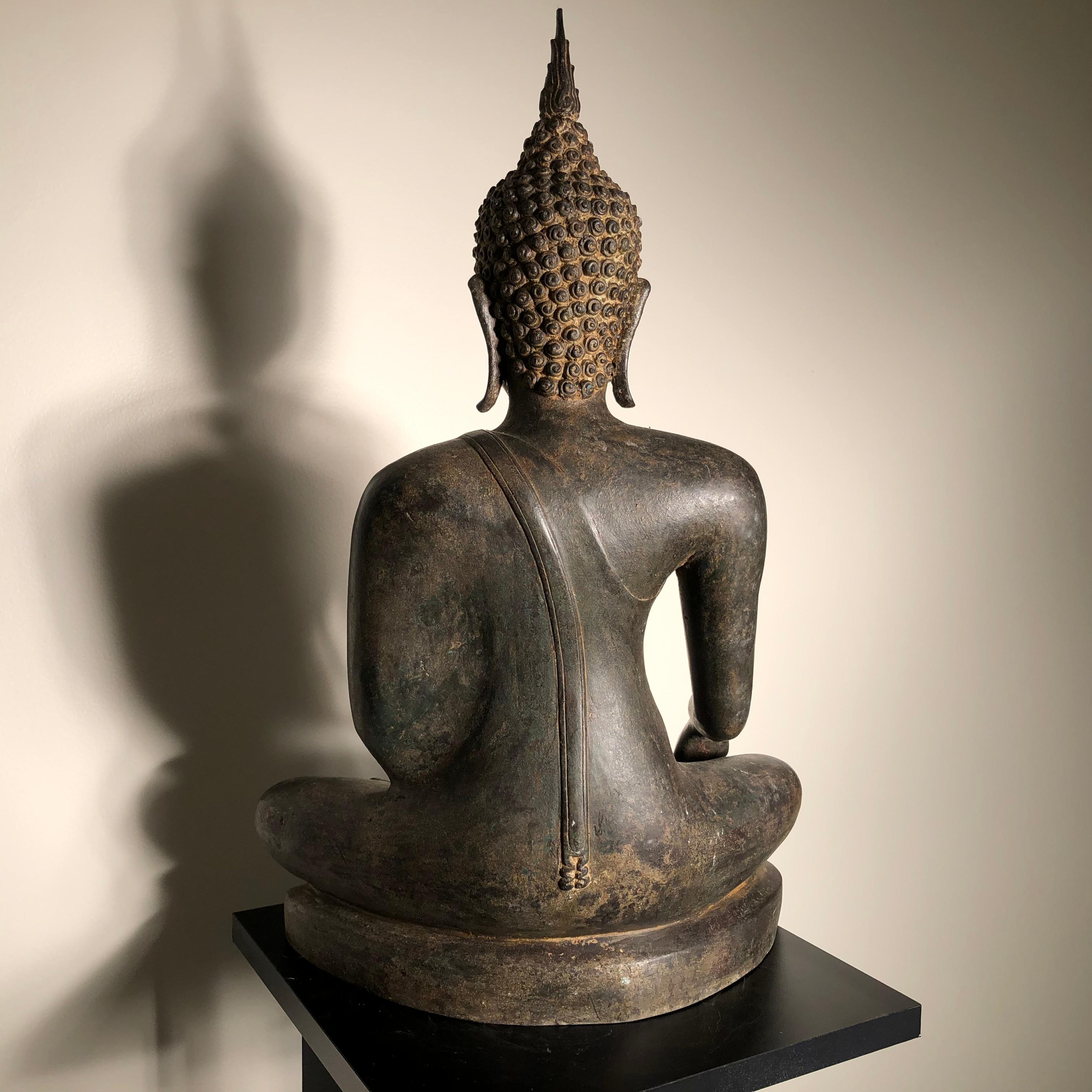 Antique Bronze Enlightenment Buddha , 200 Years Old 7