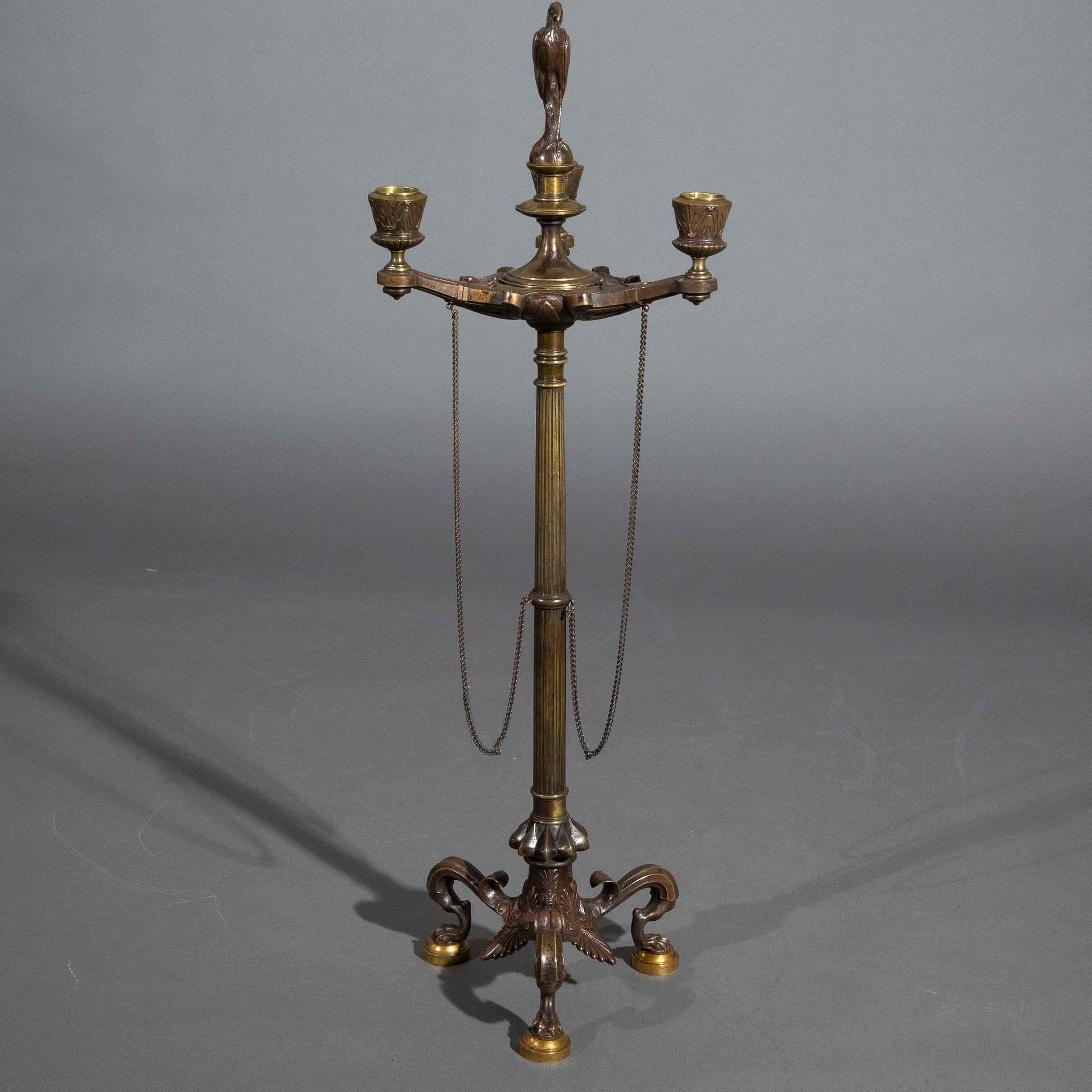 Candélabre étrusque ancien en bronze 19ème siècle en vente 3