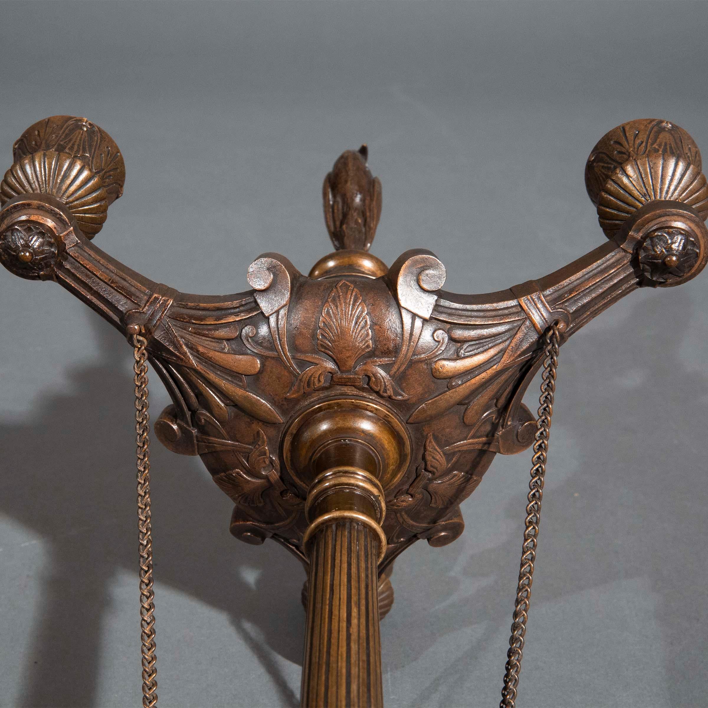 Grand Tour Candélabre étrusque ancien en bronze 19ème siècle en vente