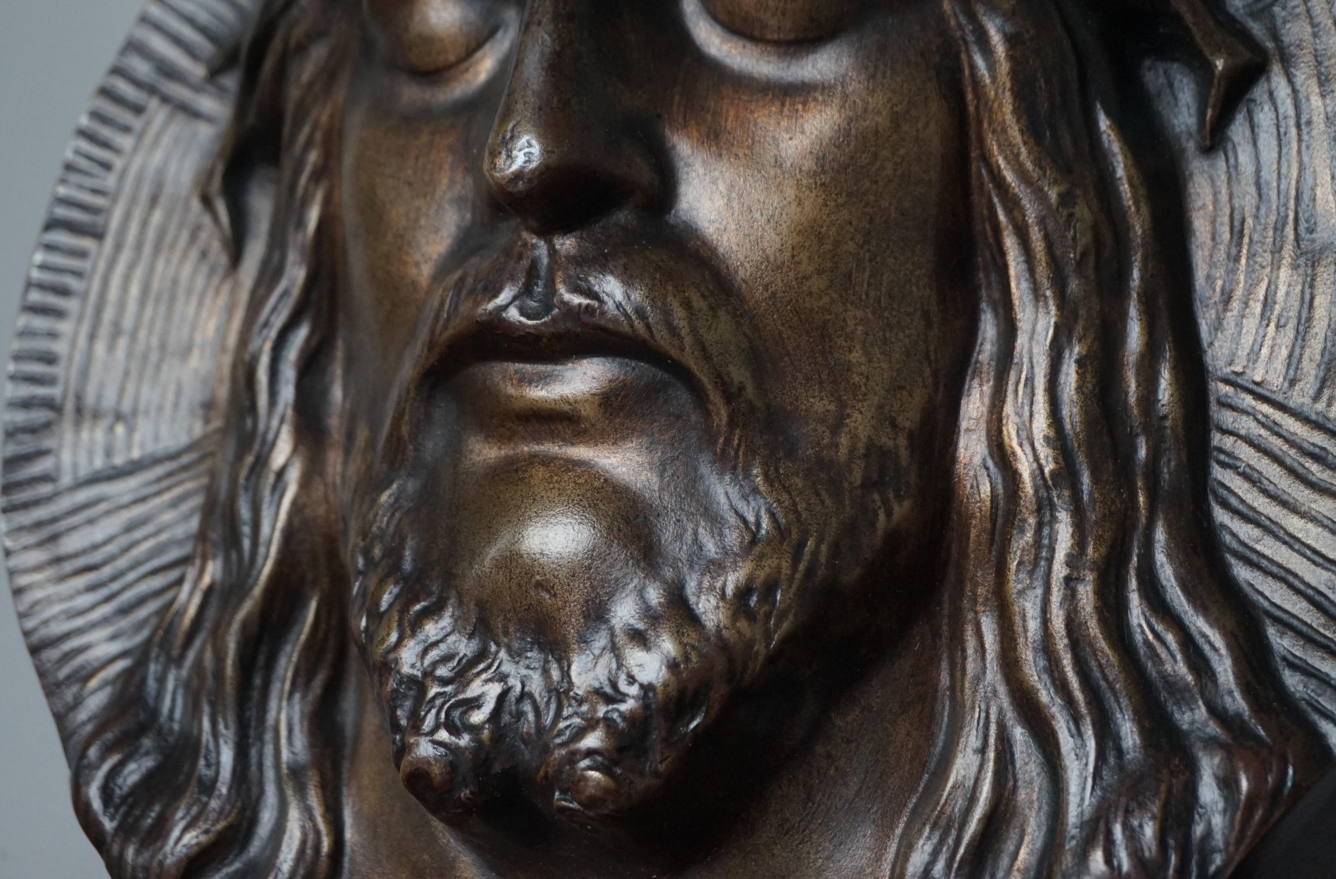 jesus christ face sculpture