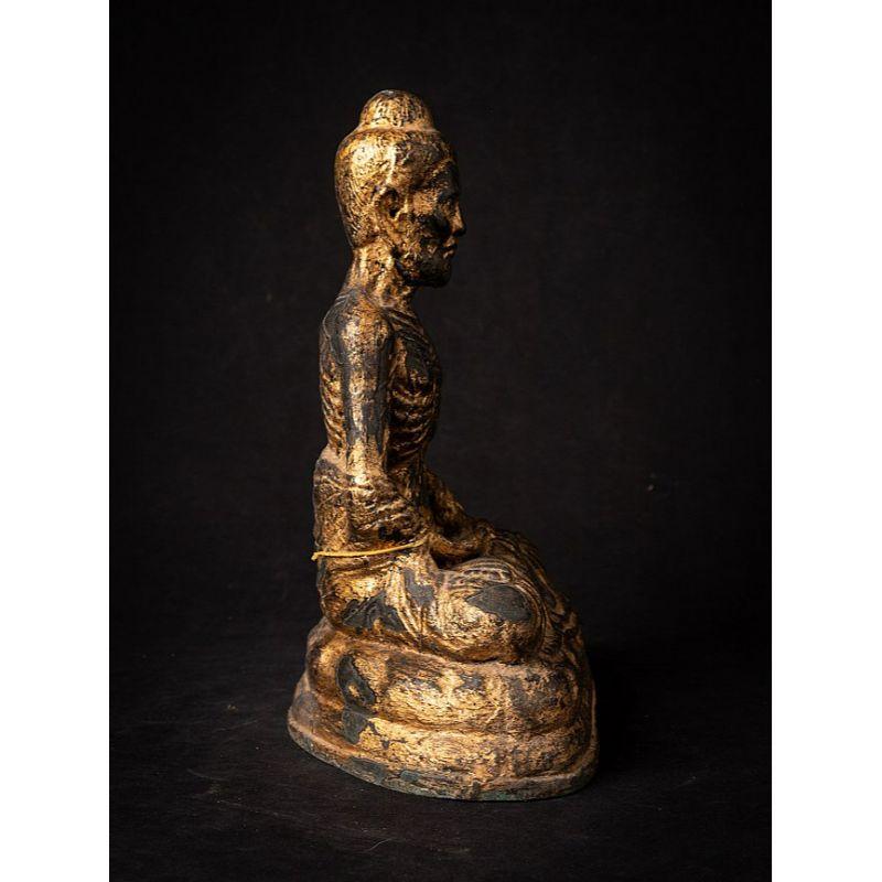 Antique Bronze Fasting Buddha Statue from Thailand In Good Condition In DEVENTER, NL