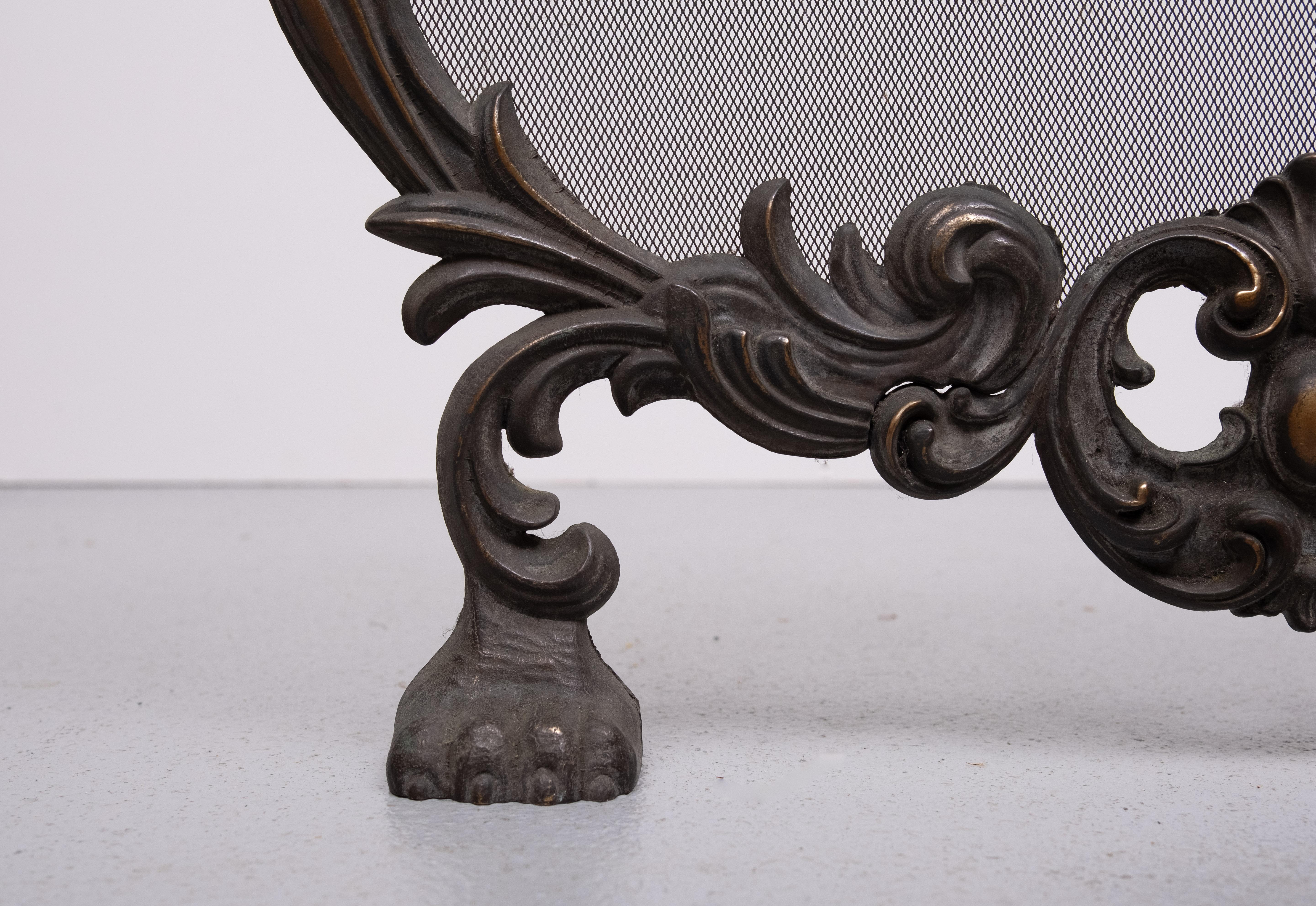 Inglese Parafuoco antico in bronzo del 1880, Inghilterra in vendita